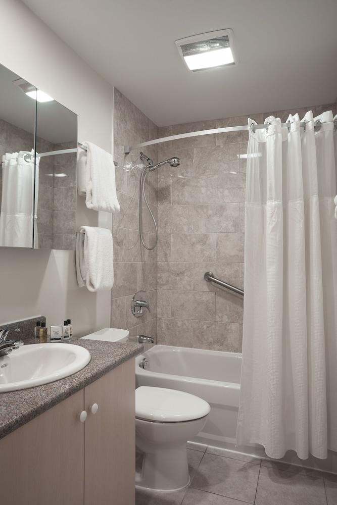 The Business Aparthotel Ottawa