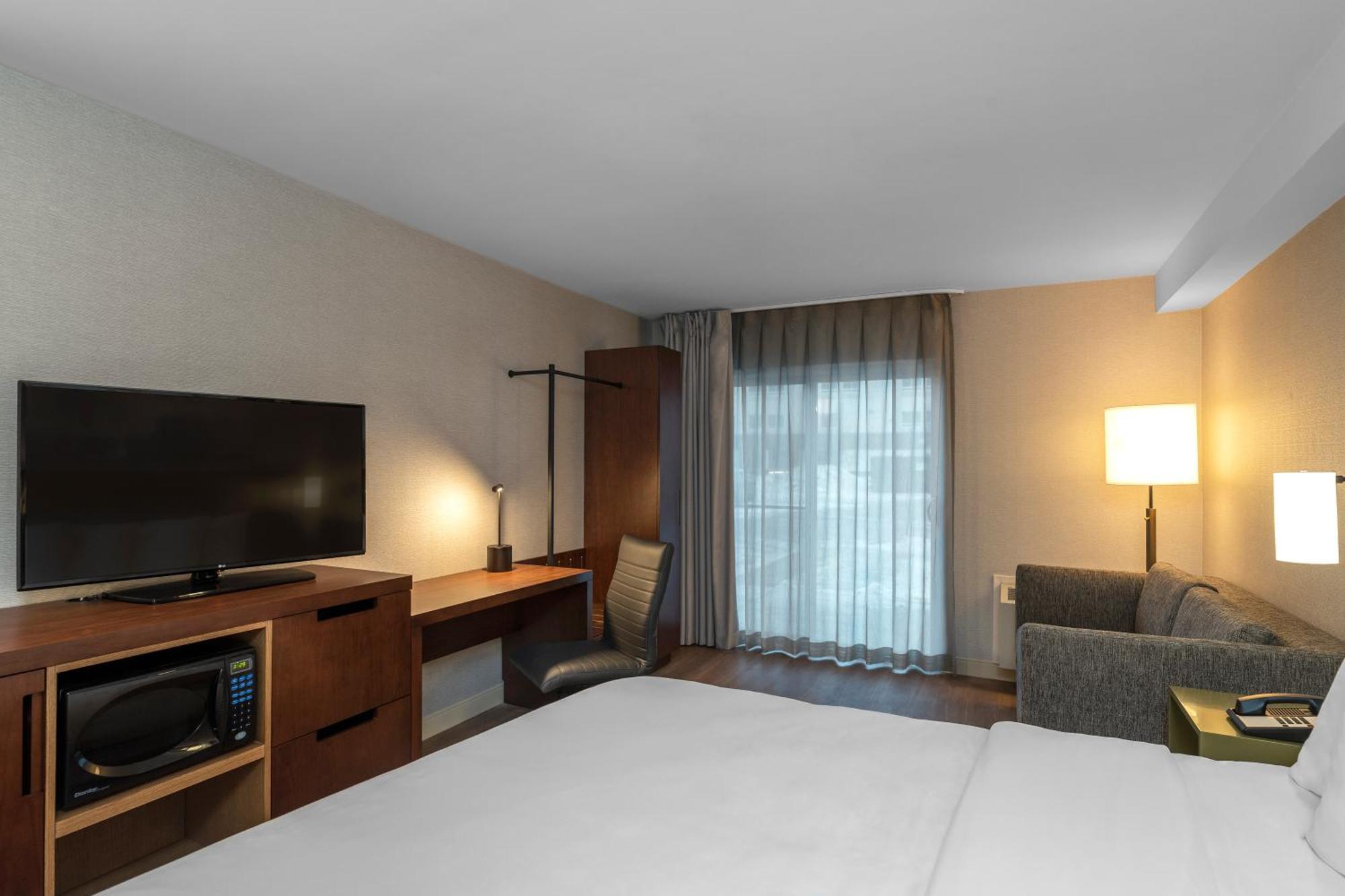 Comfort West Inn Ottawa