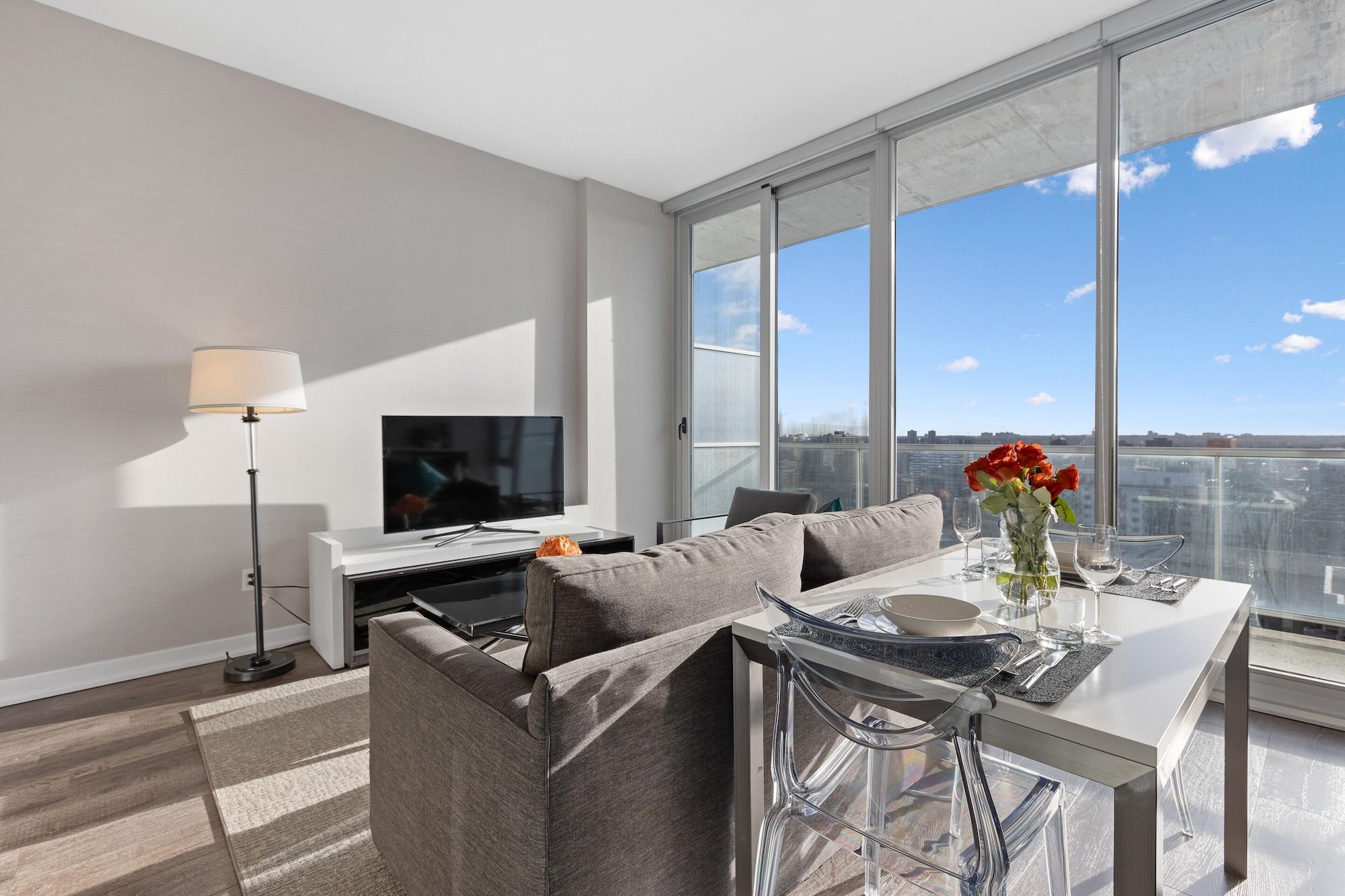 Soho Residences Lisgar 4*