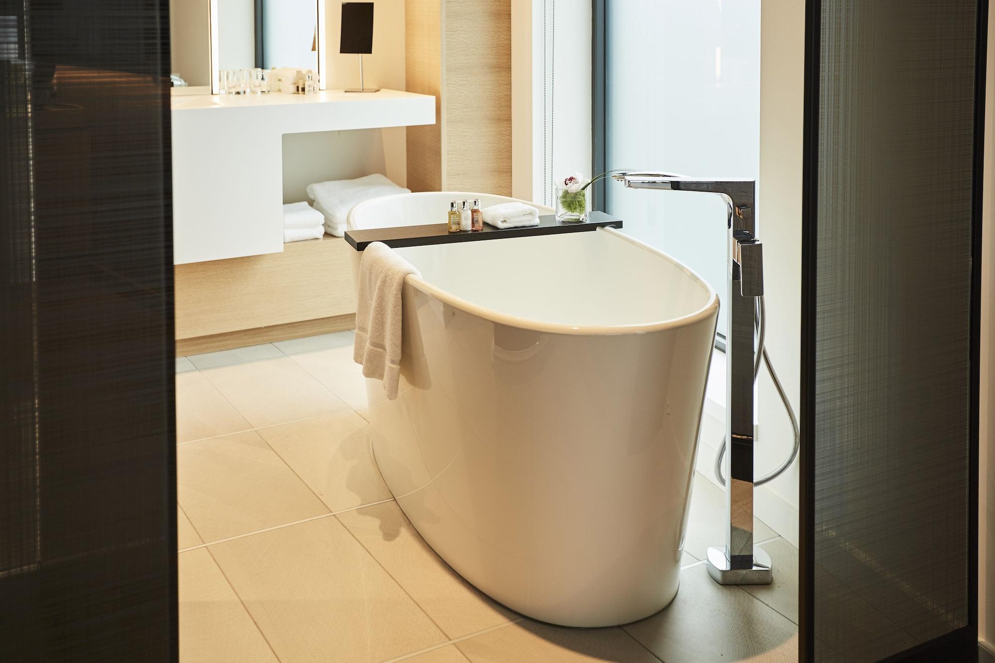 Hotel Le Germain 4*