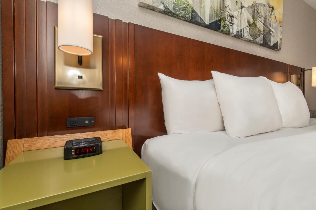 Comfort West Inn Ottawa