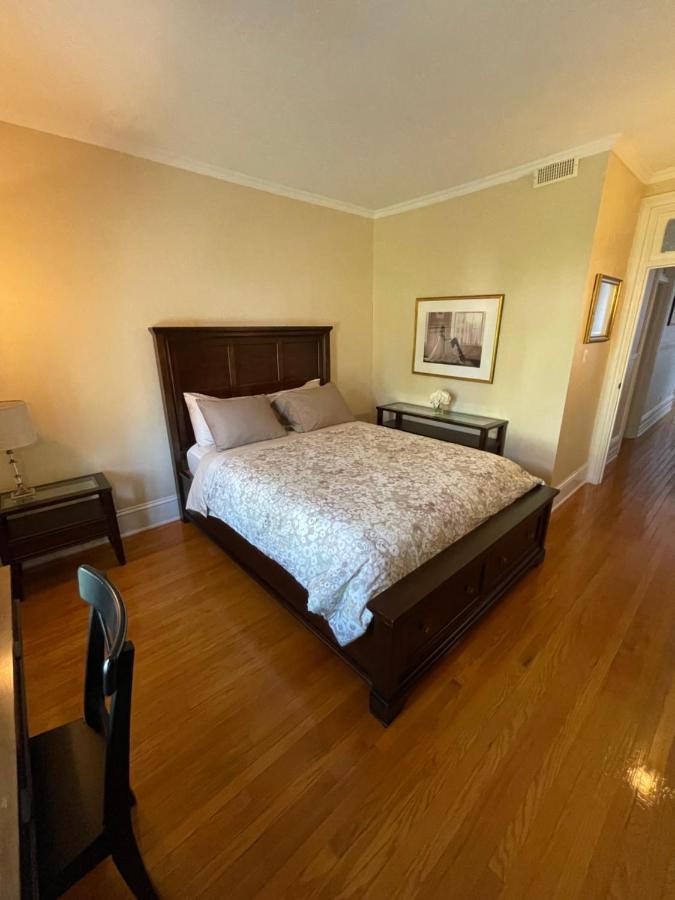 Bed & Breakfast The Century House 3*