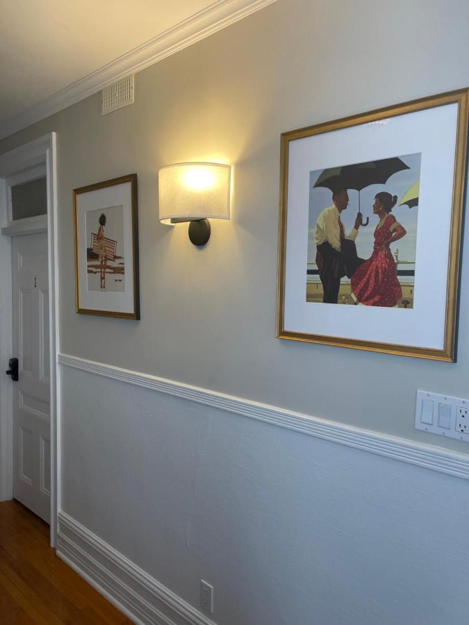 Bed & Breakfast The Century House Ottawa