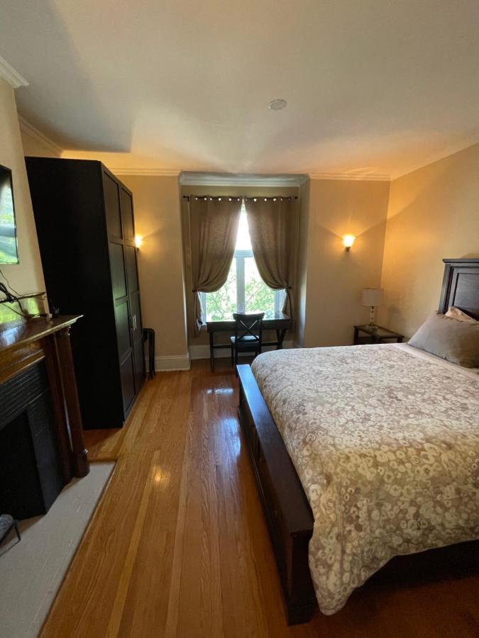 Bed & Breakfast The Century House