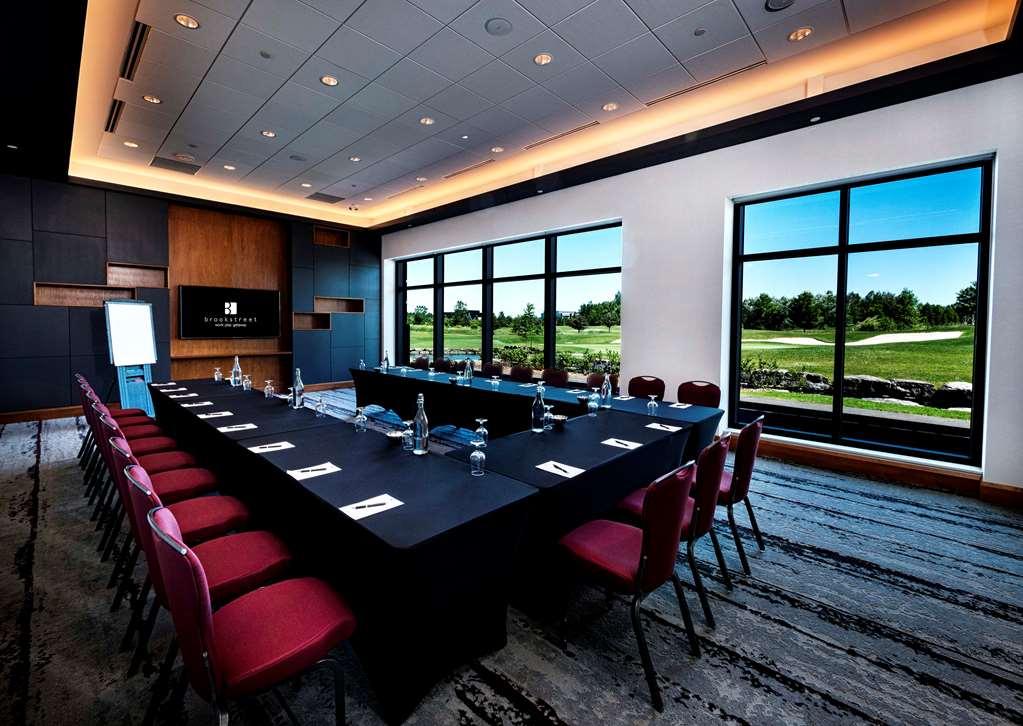 Brookstreet - West - Kanata 4*