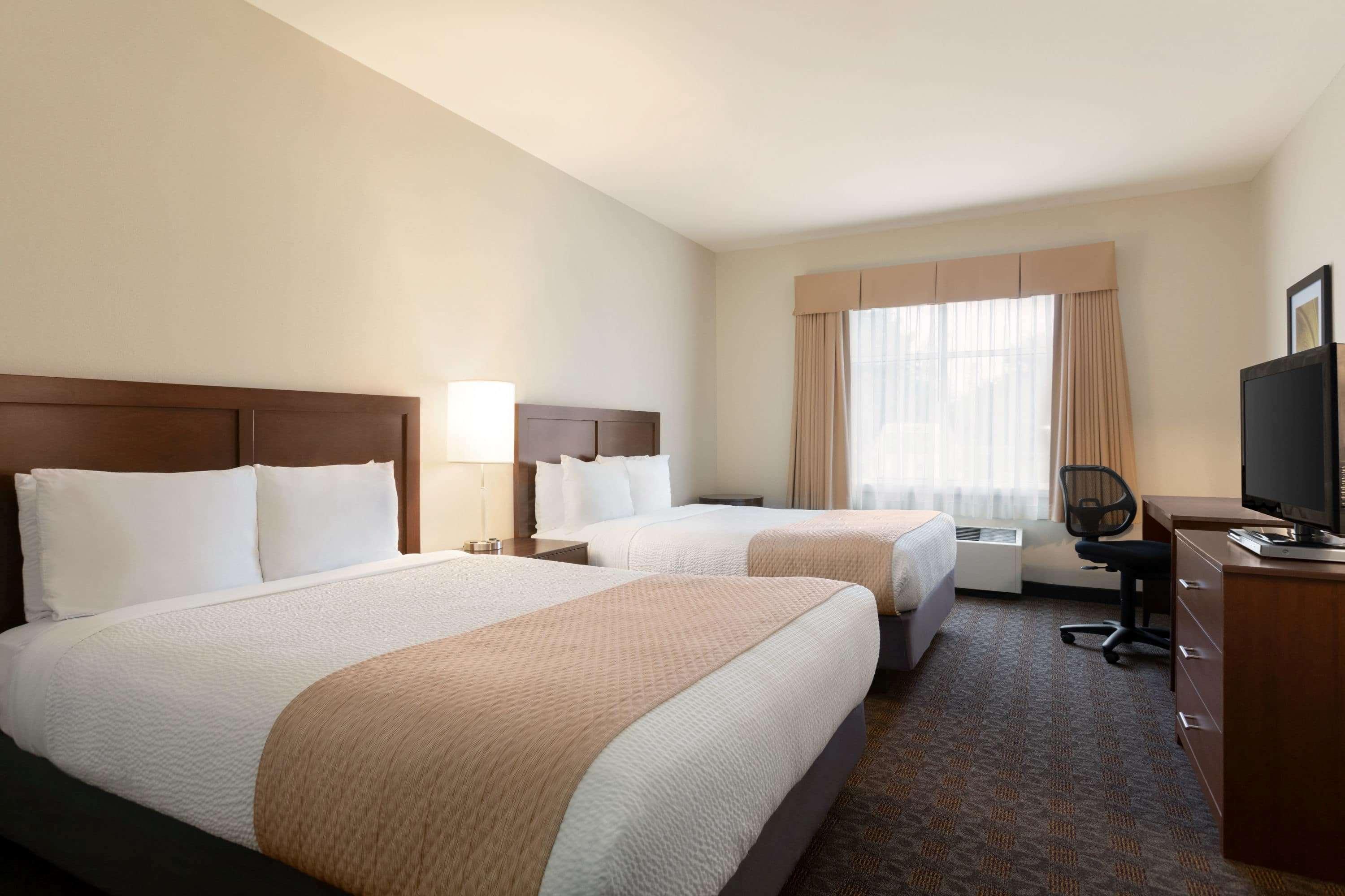 Hotel Days By Wyndham Airport 3*