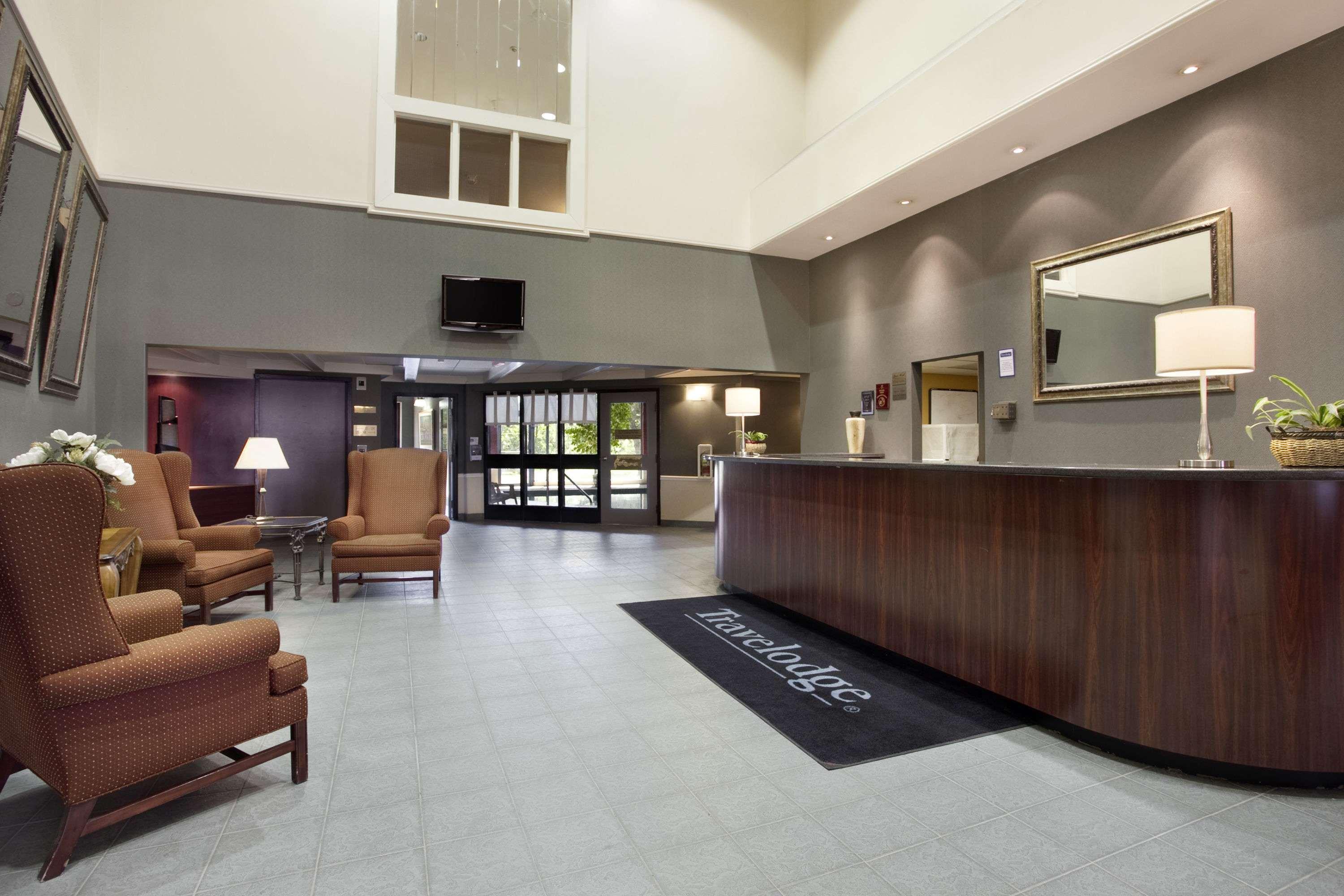 Travelodge By Wyndham East Hotel Ottawa