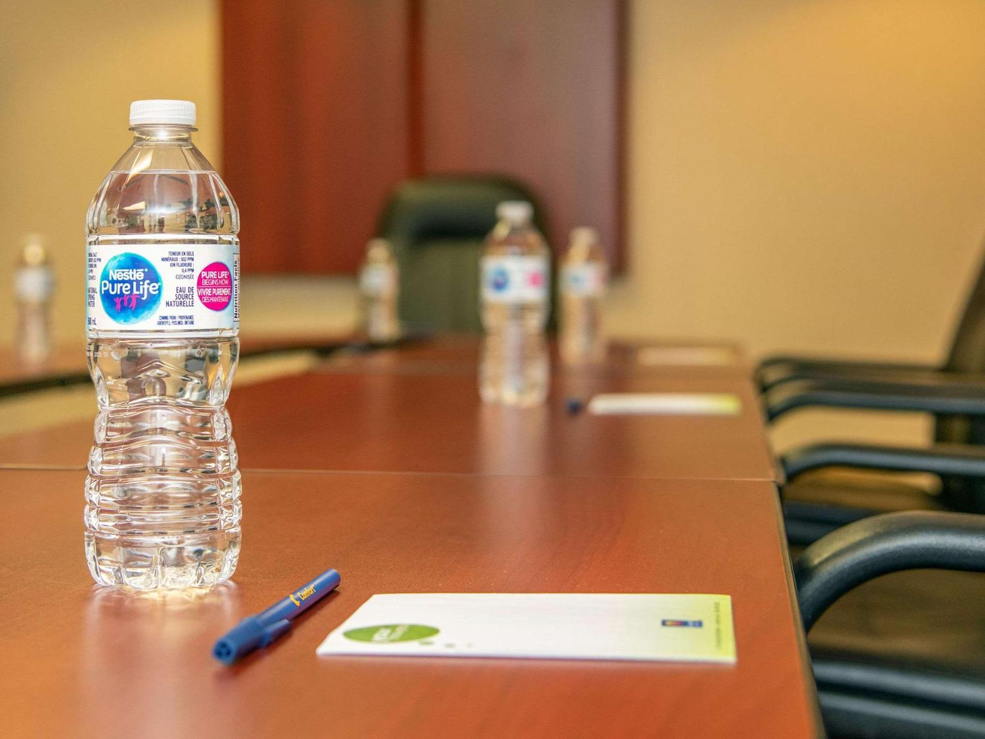 Comfort West Inn Ottawa