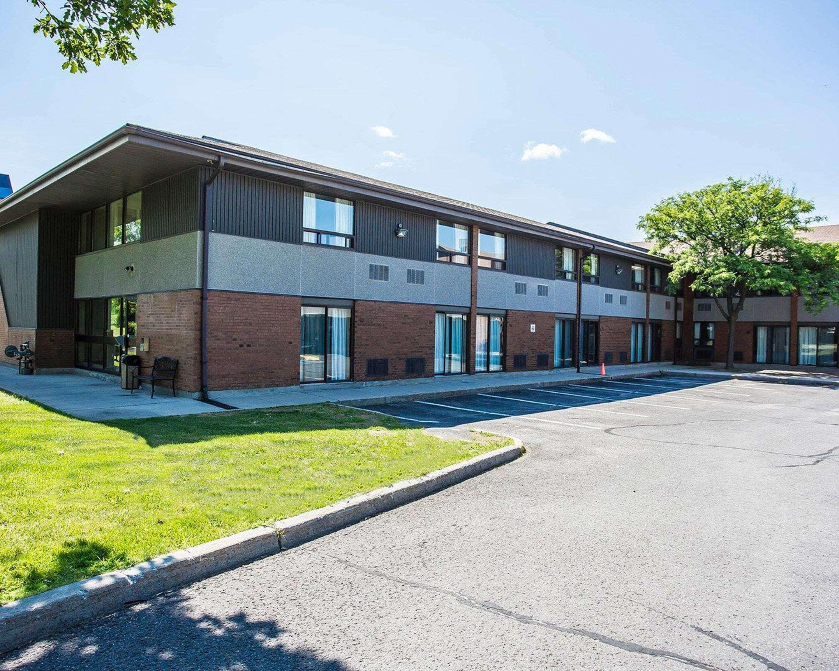 Comfort West Inn Ottawa