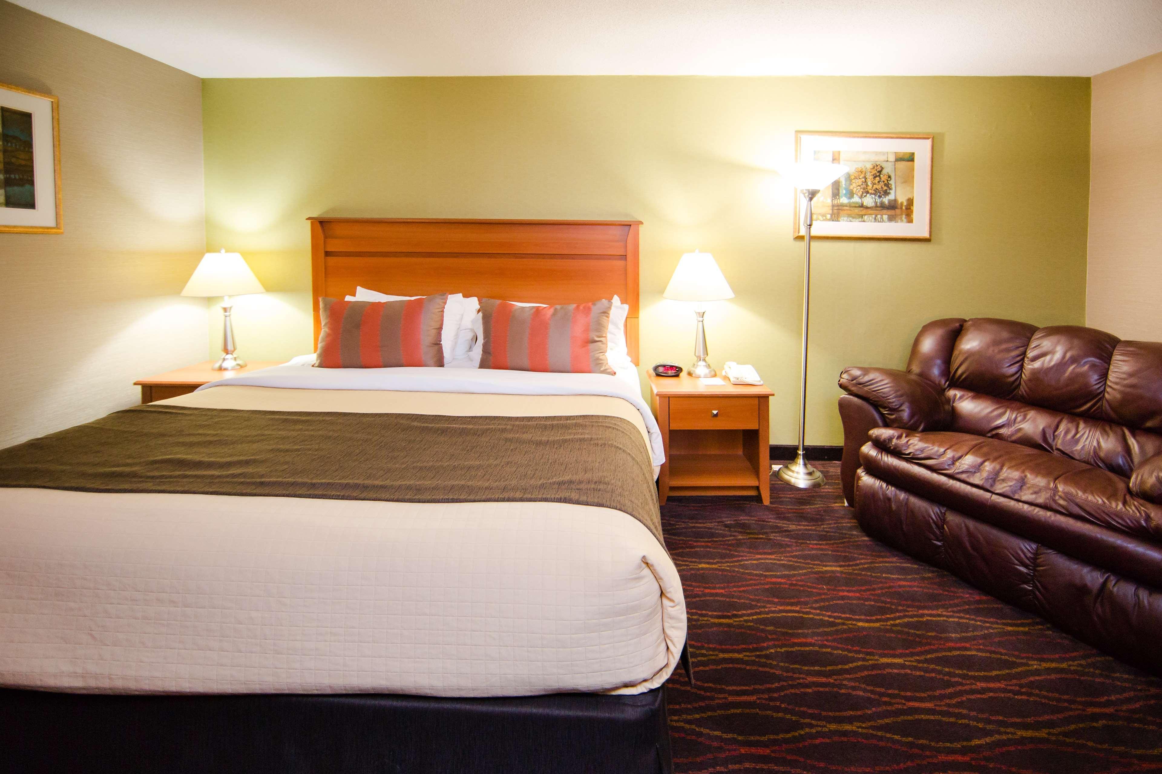 Hotel Western Kanata And Conference Centre 3*
