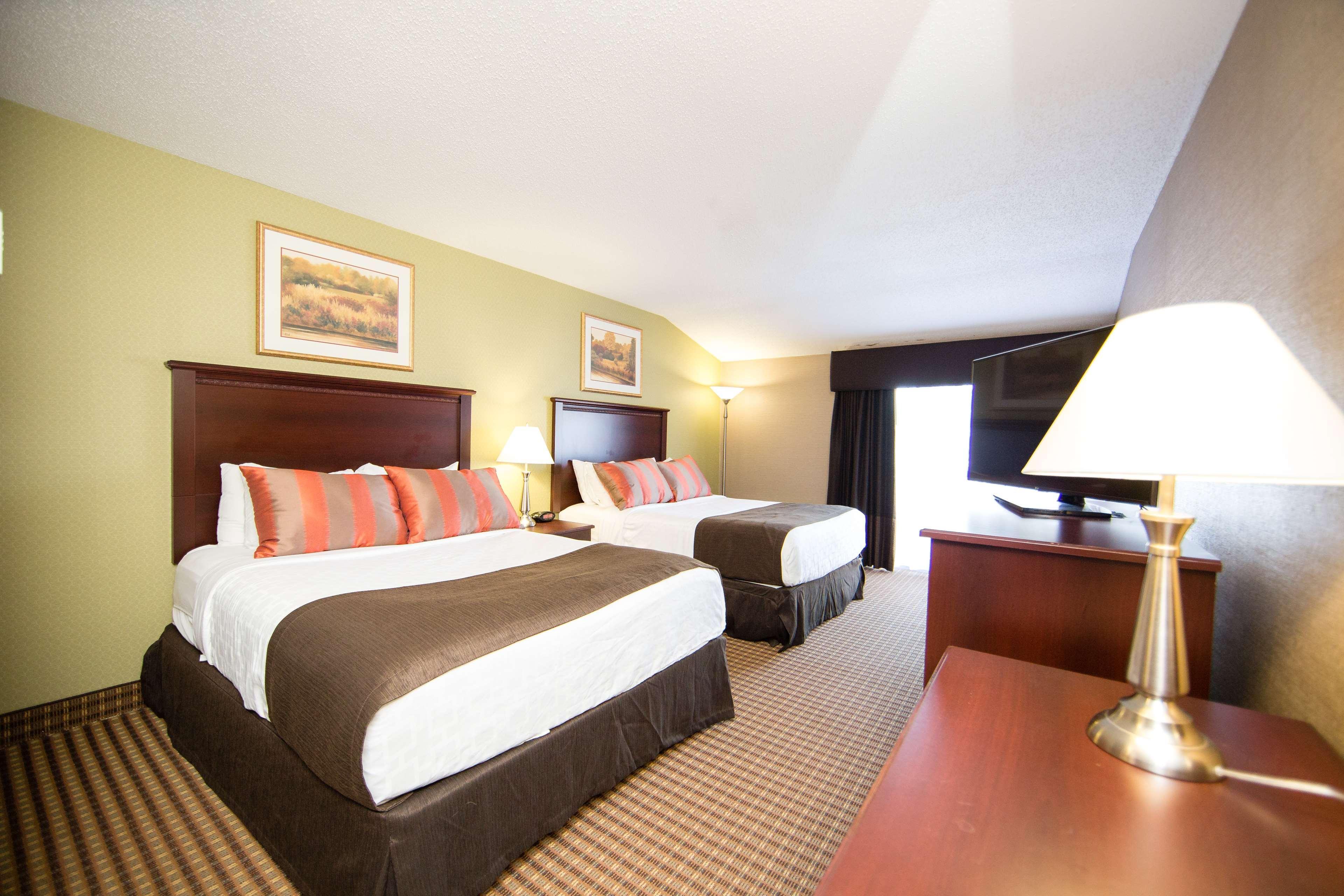 Hotel Western Kanata And Conference Centre 3*