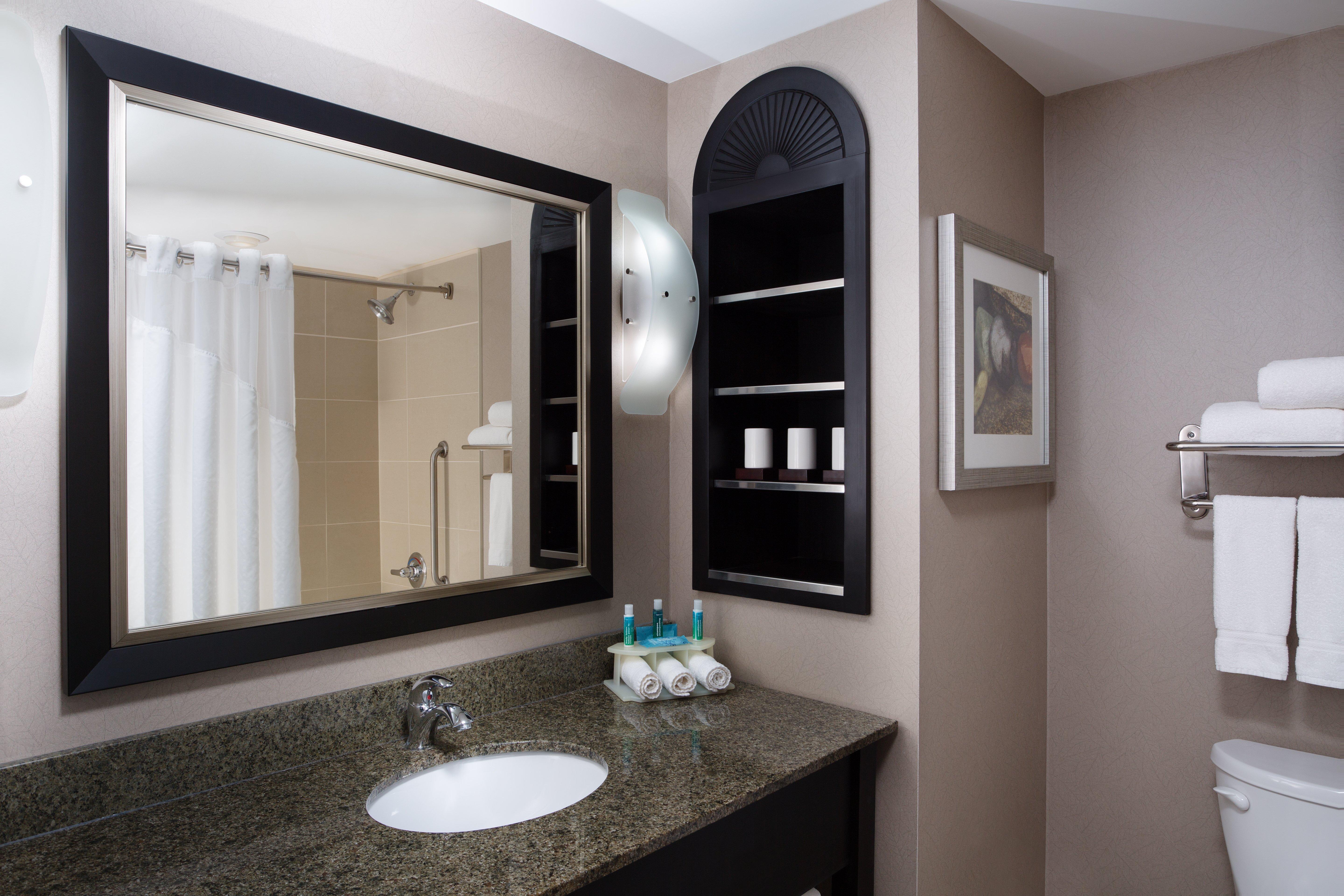 Express & West - Nepean By Ihg Ottawa