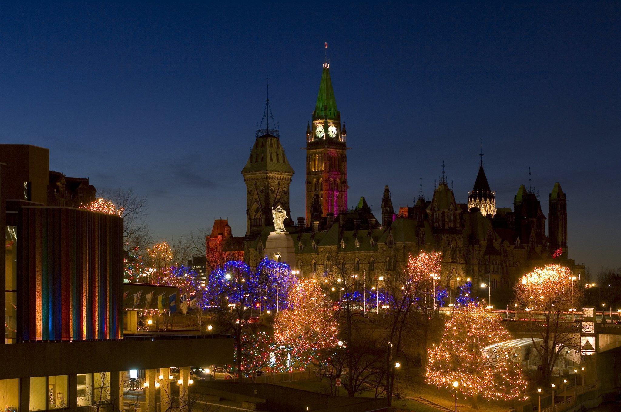 Express & West - Nepean By Ihg Hotel