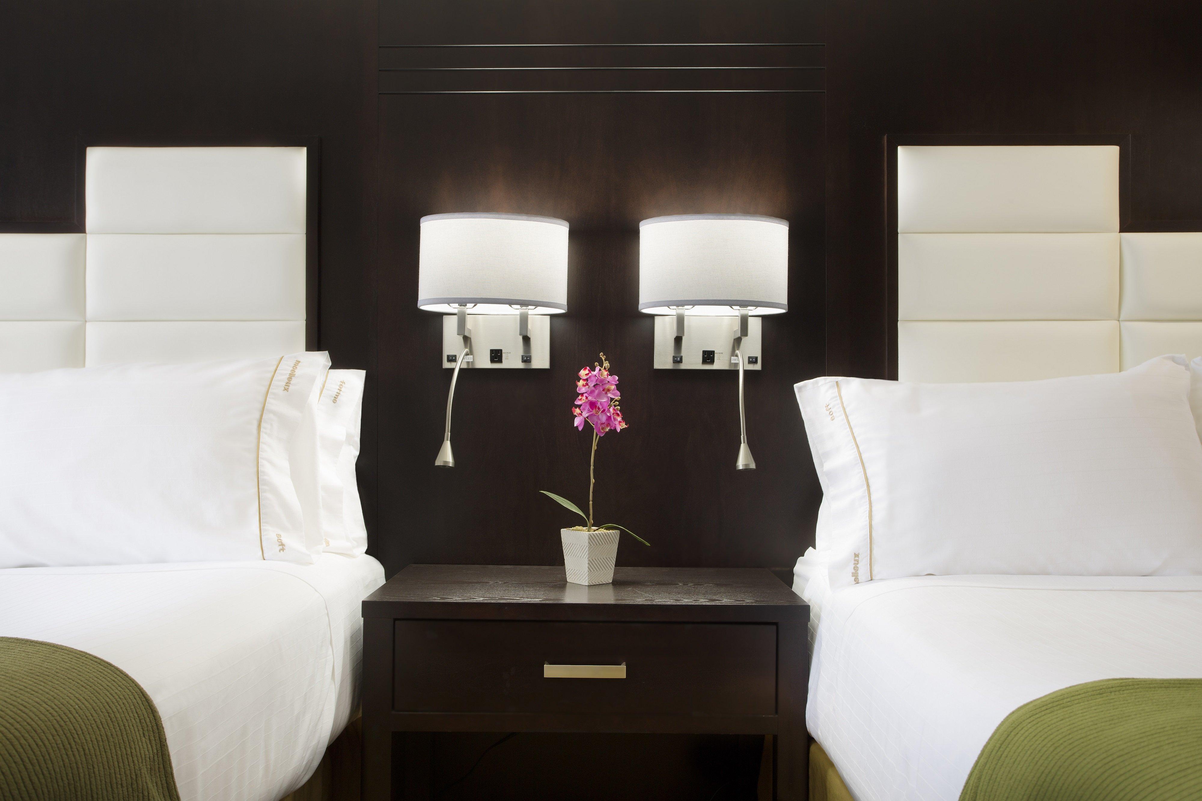 Express & West - Nepean By Ihg