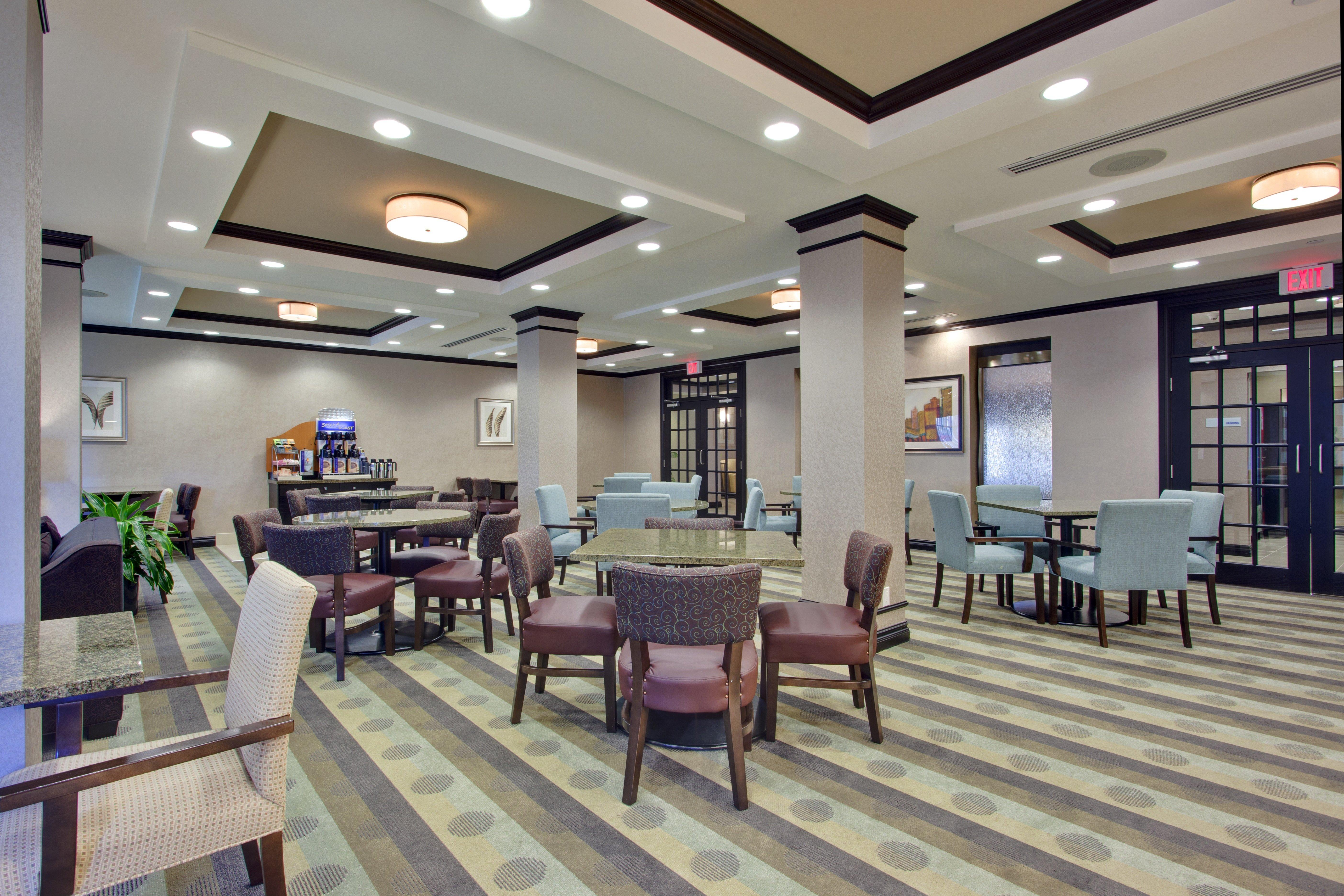 Hotel Express & West - Nepean By Ihg Ottawa