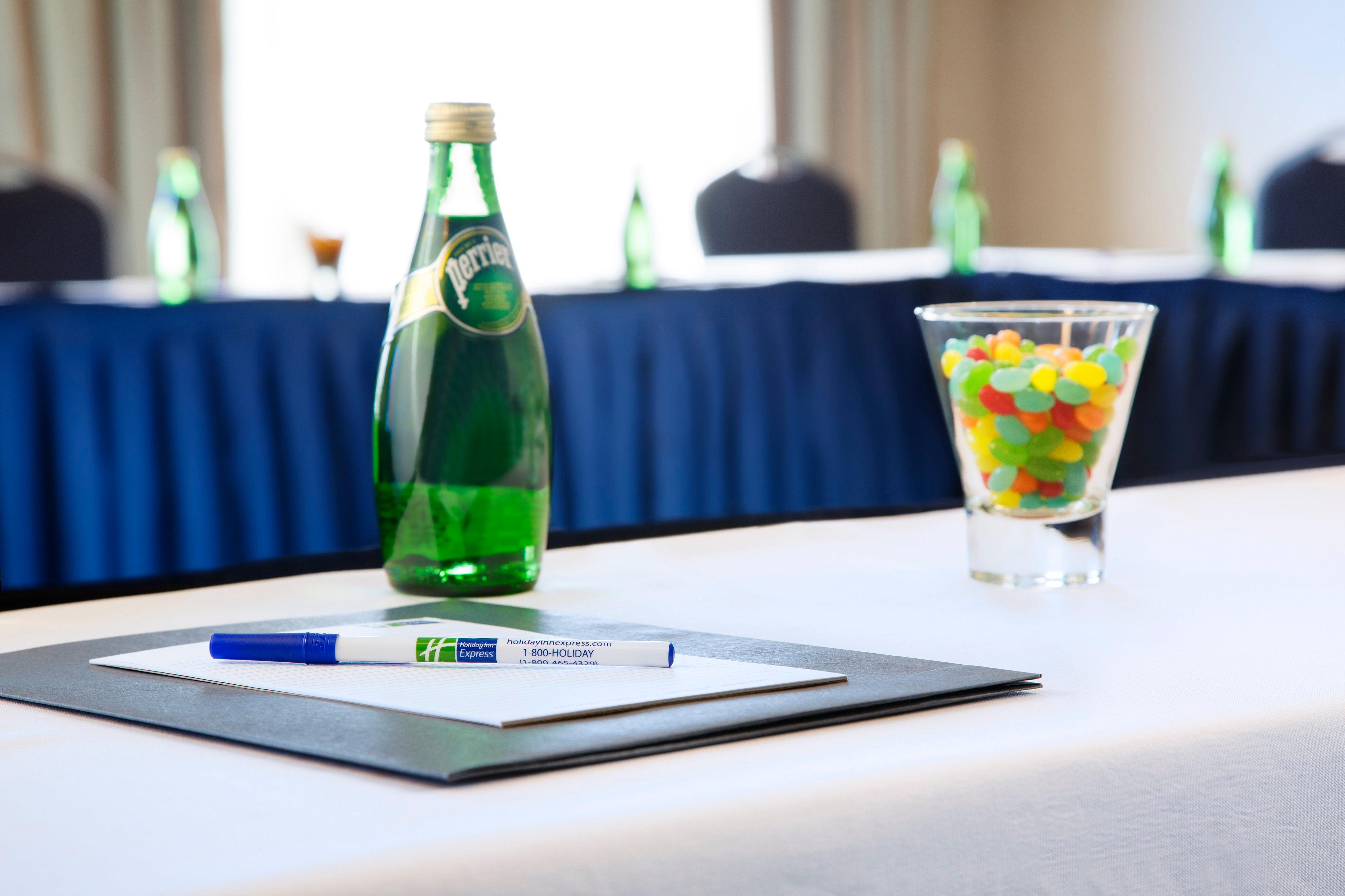 Express & West - Nepean By Ihg Ottawa