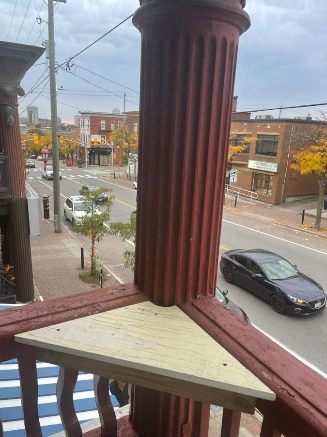 Somerset With Full Kitchen * Ottawa