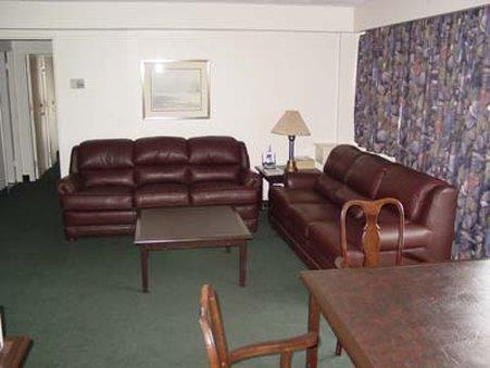 The Business Aparthotel Ottawa