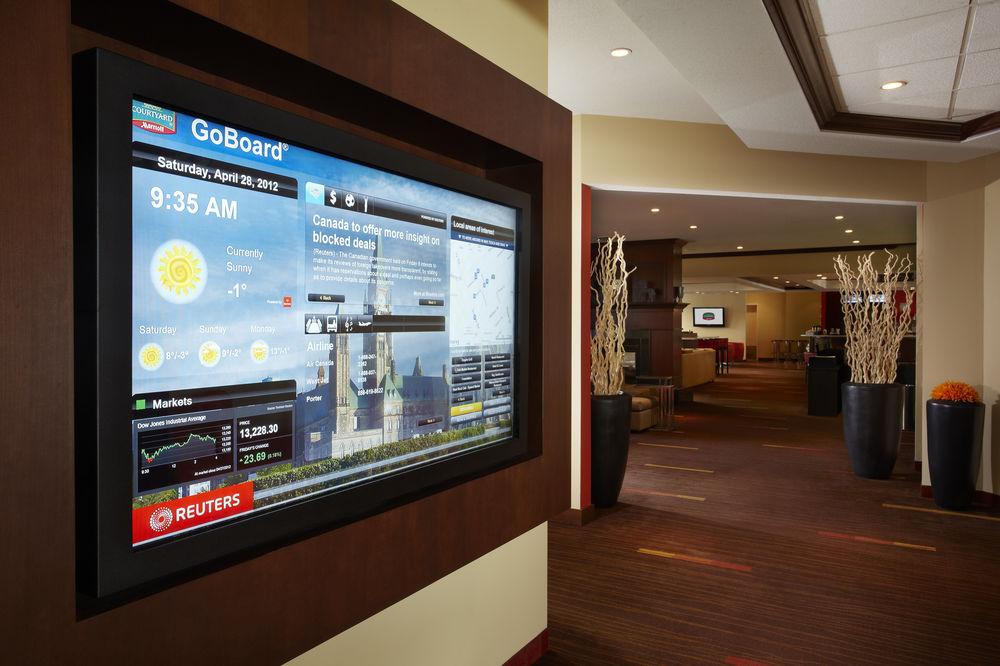 Courtyard By Marriott Downtown