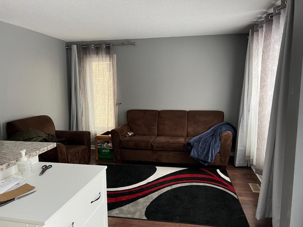 41 Kathleen Cr Homestay Ottawa