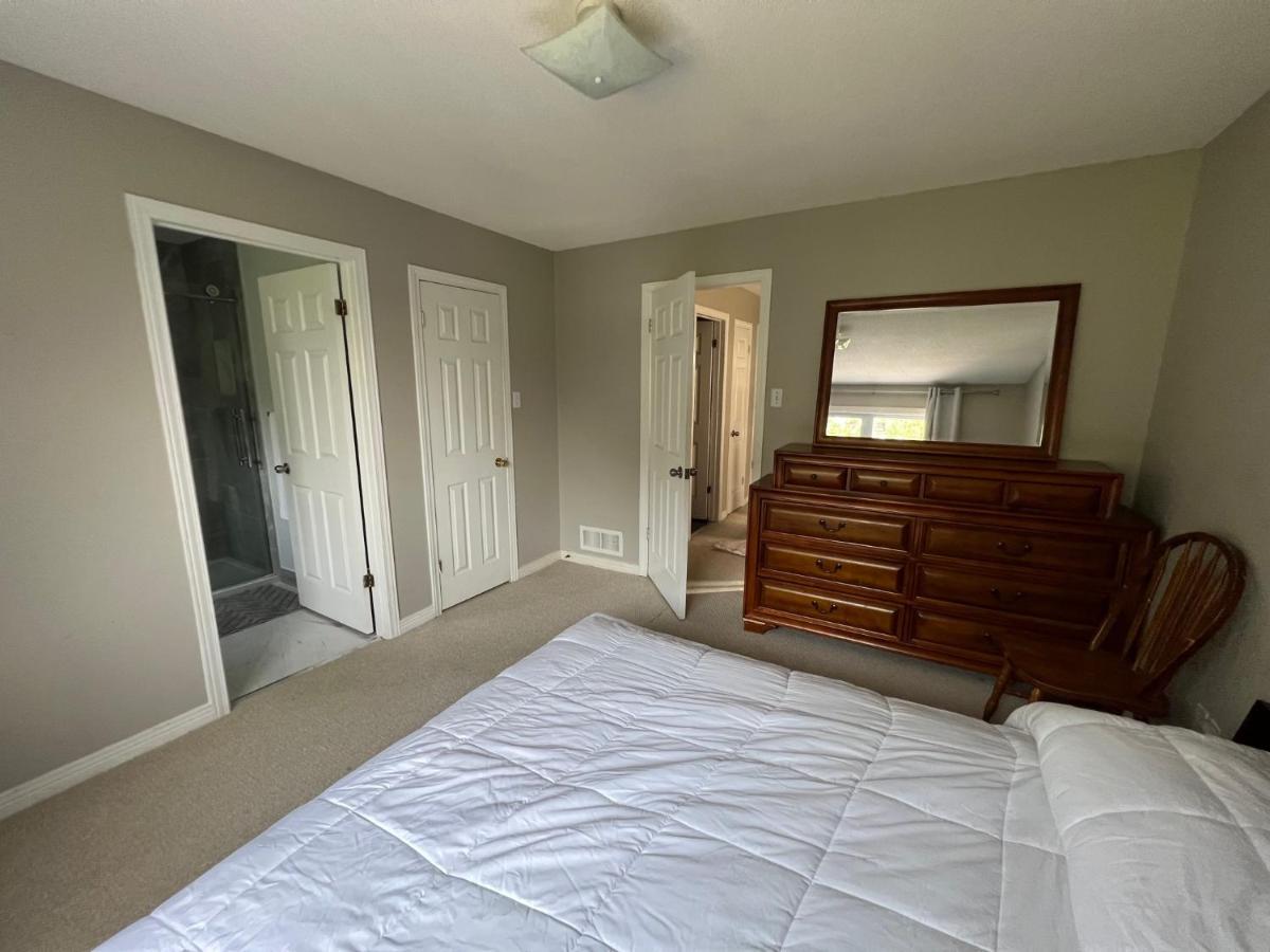 Homestay 41 Kathleen Cr *