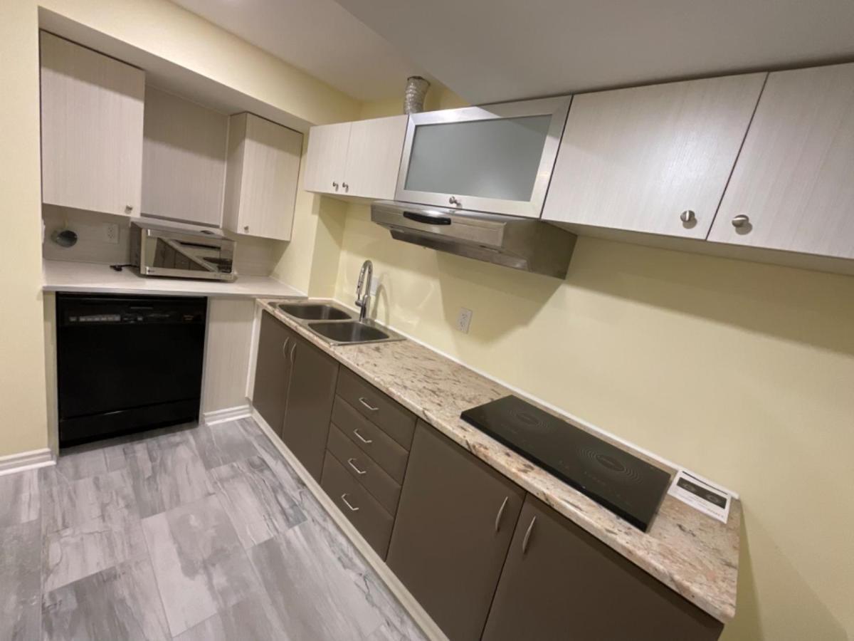Beautiful Unit In Nepean Ottawa
