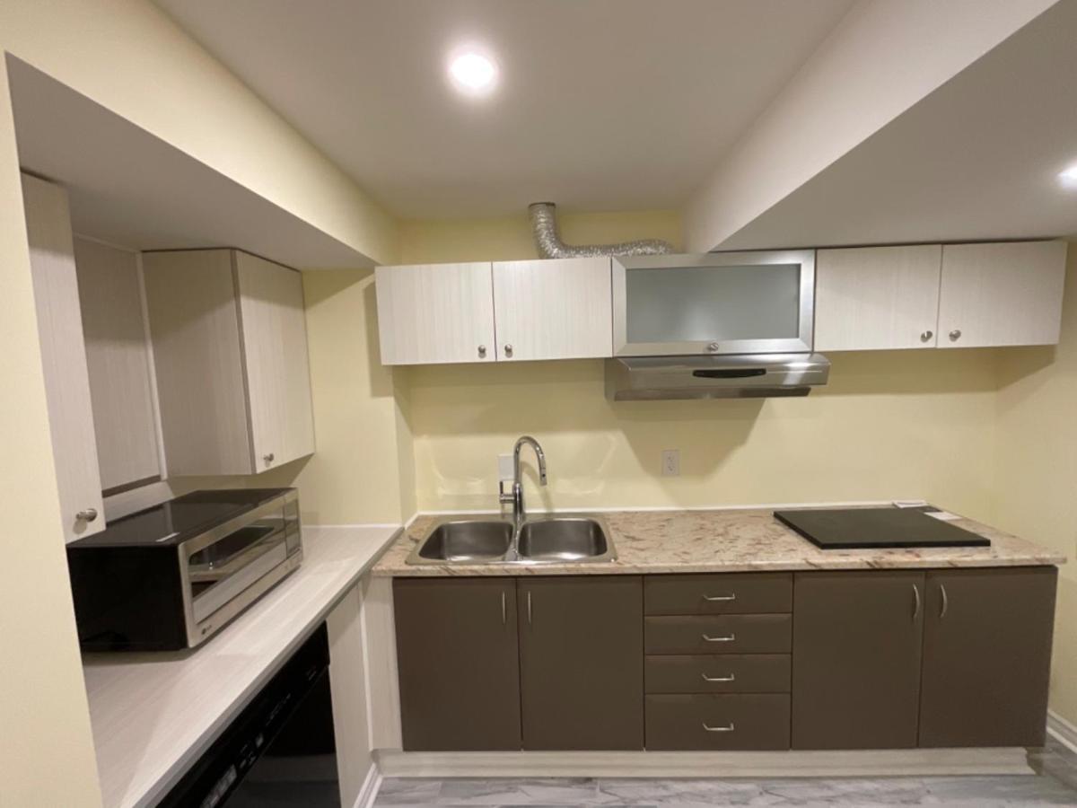 Beautiful Unit In Nepean Ottawa