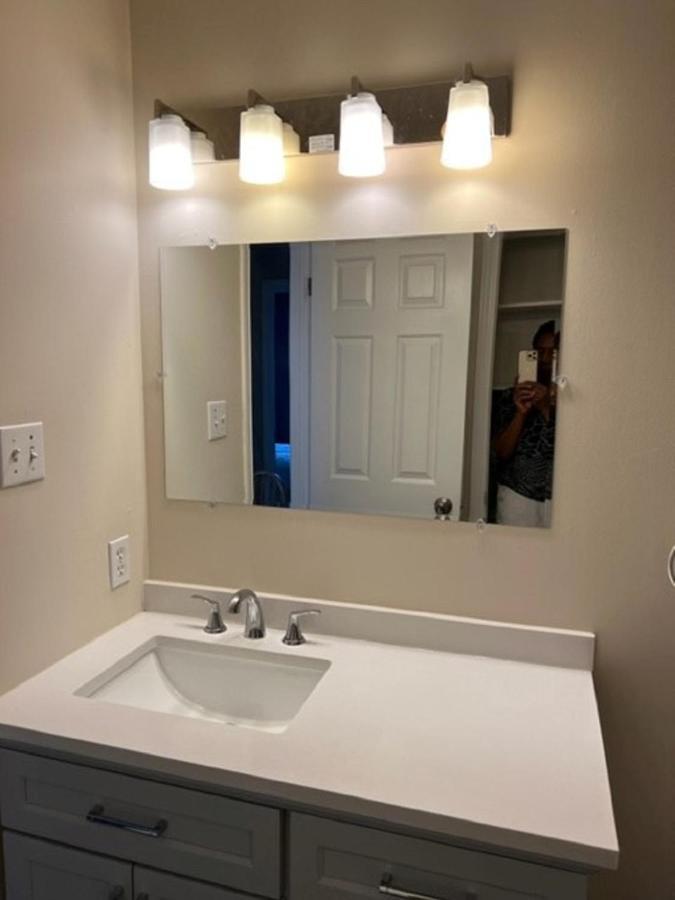 Homestay 41 Kathleen Cr Ottawa