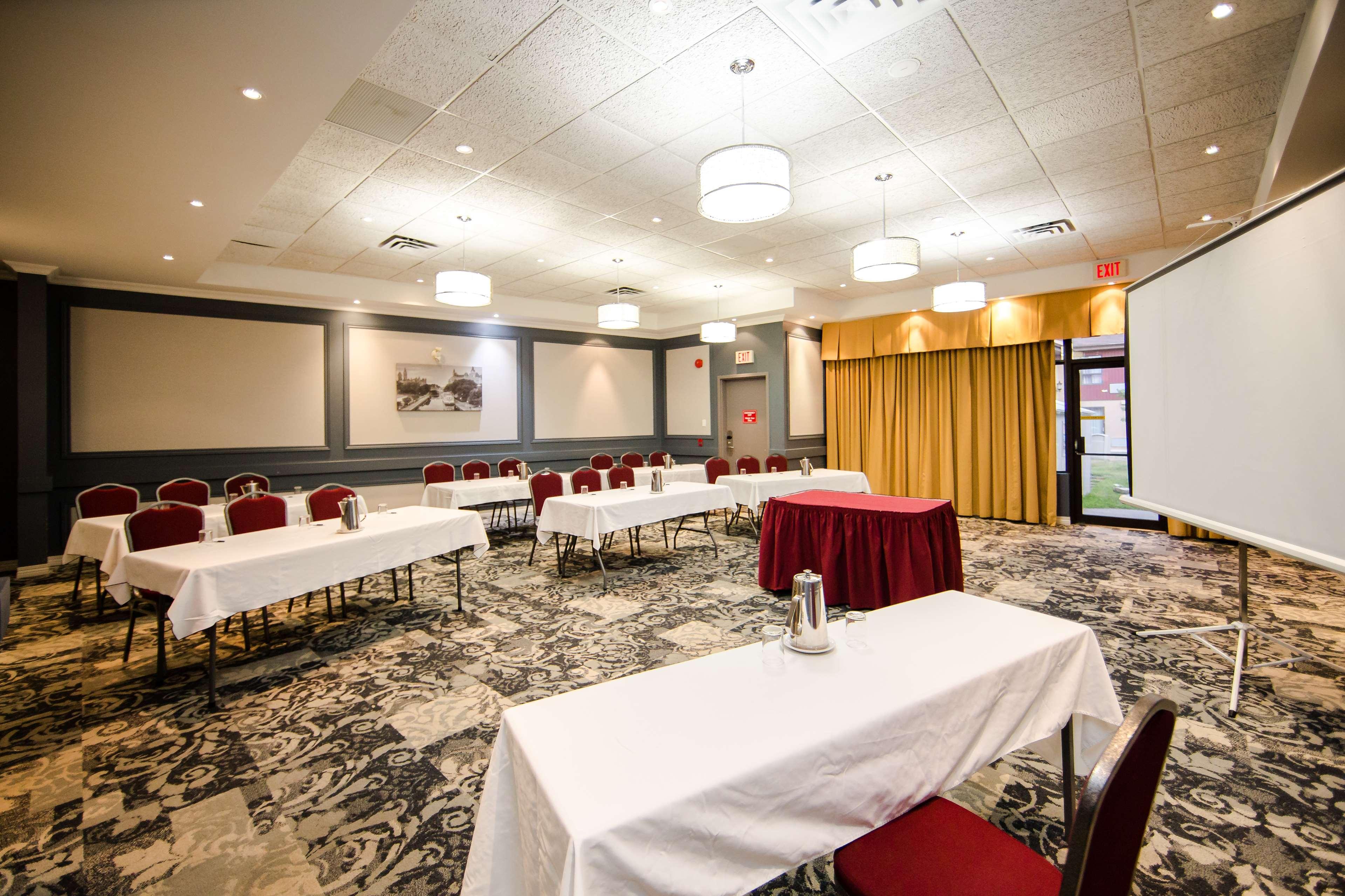 Western Kanata And Conference Centre Ottawa
