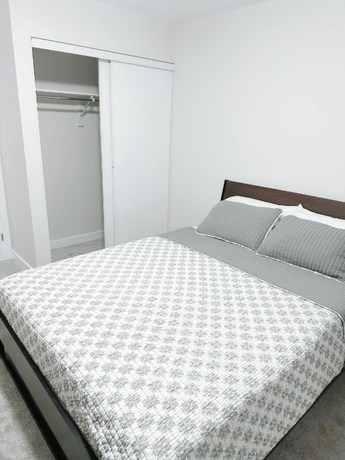 2 Bedroom Ensuite Apartment