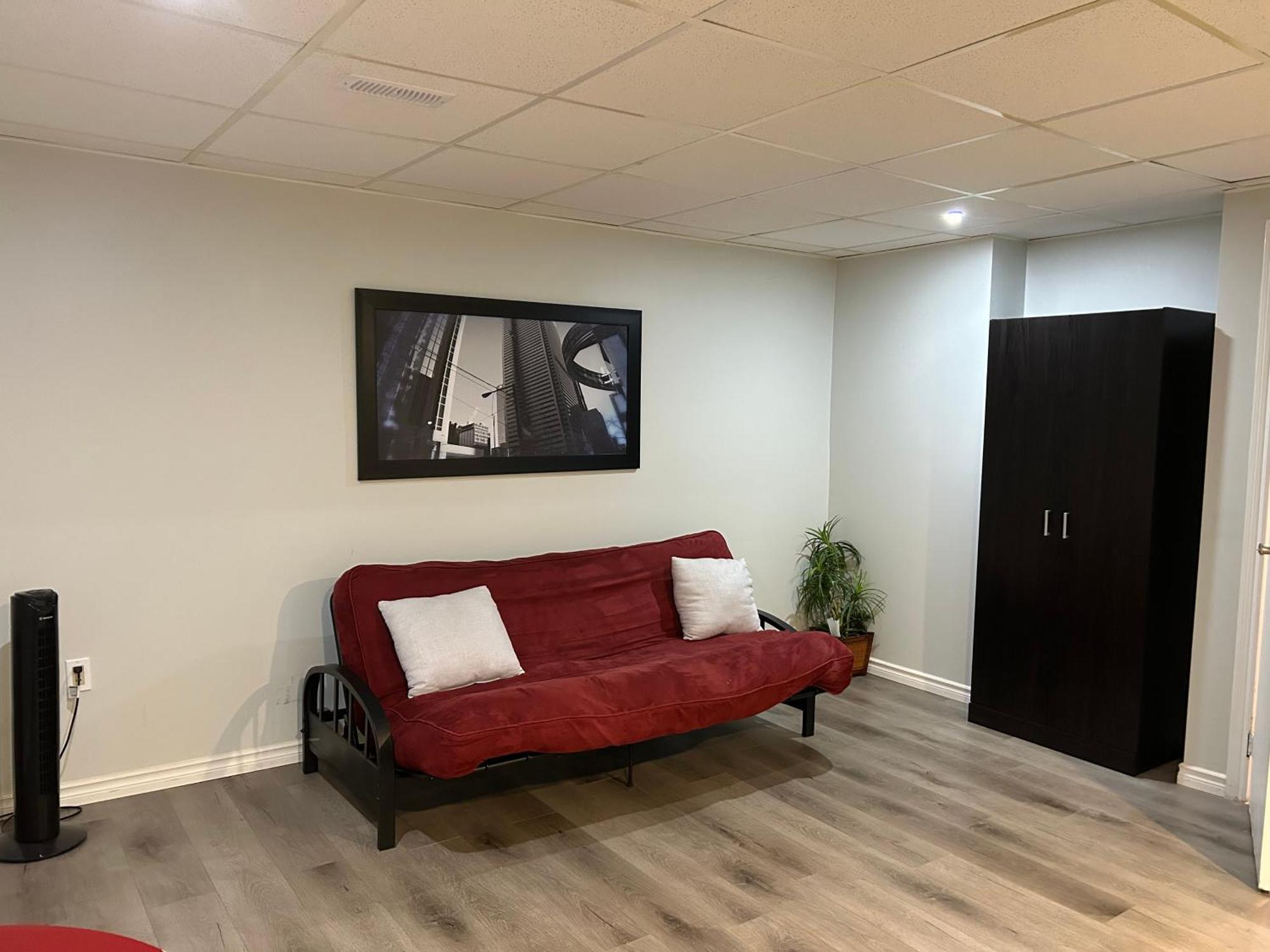 A Bright Specious 1 Bedroom Unit In The Basement Ottawa