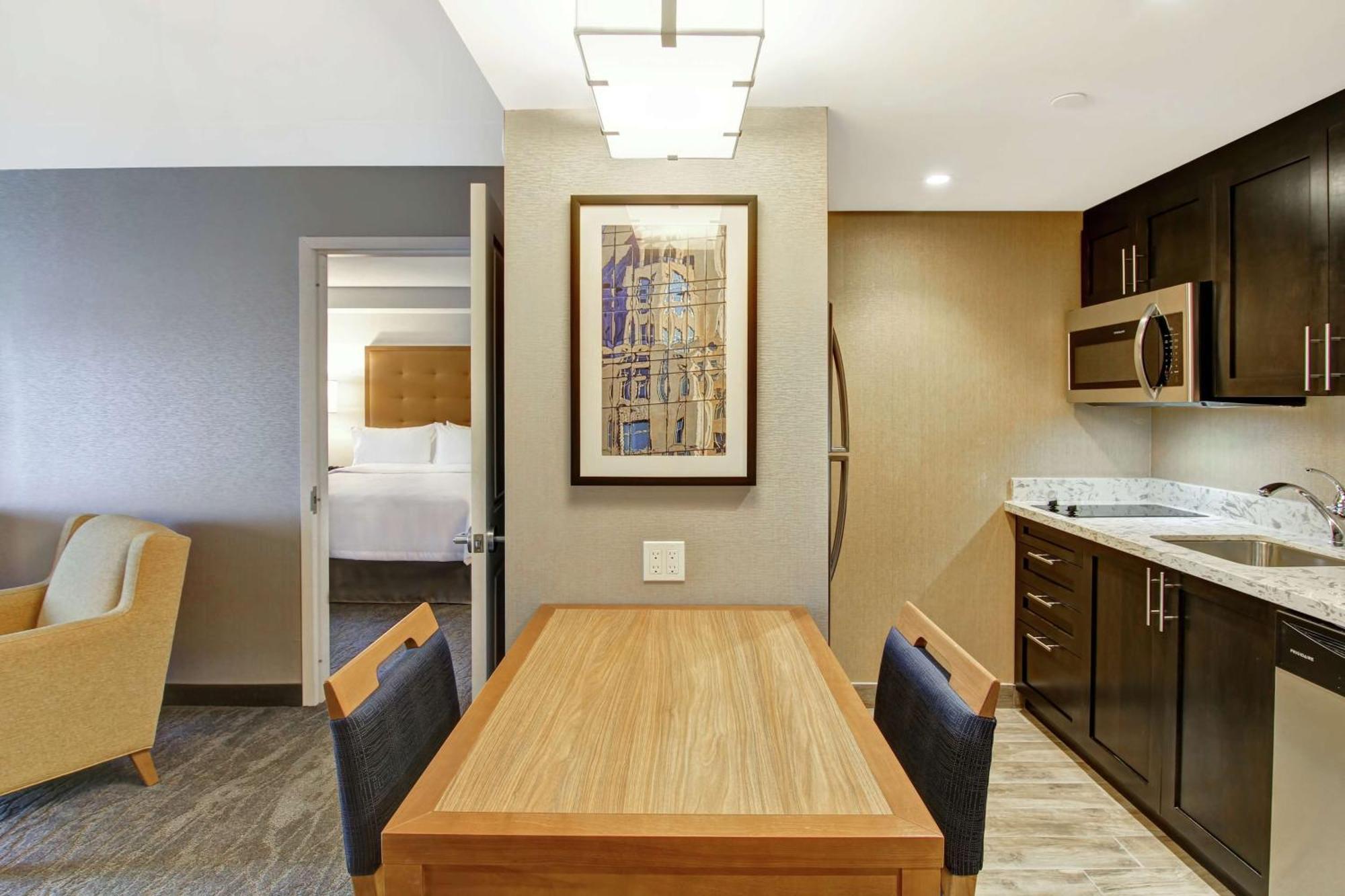 Hotel Homewood By Hilton Kanata Ottawa