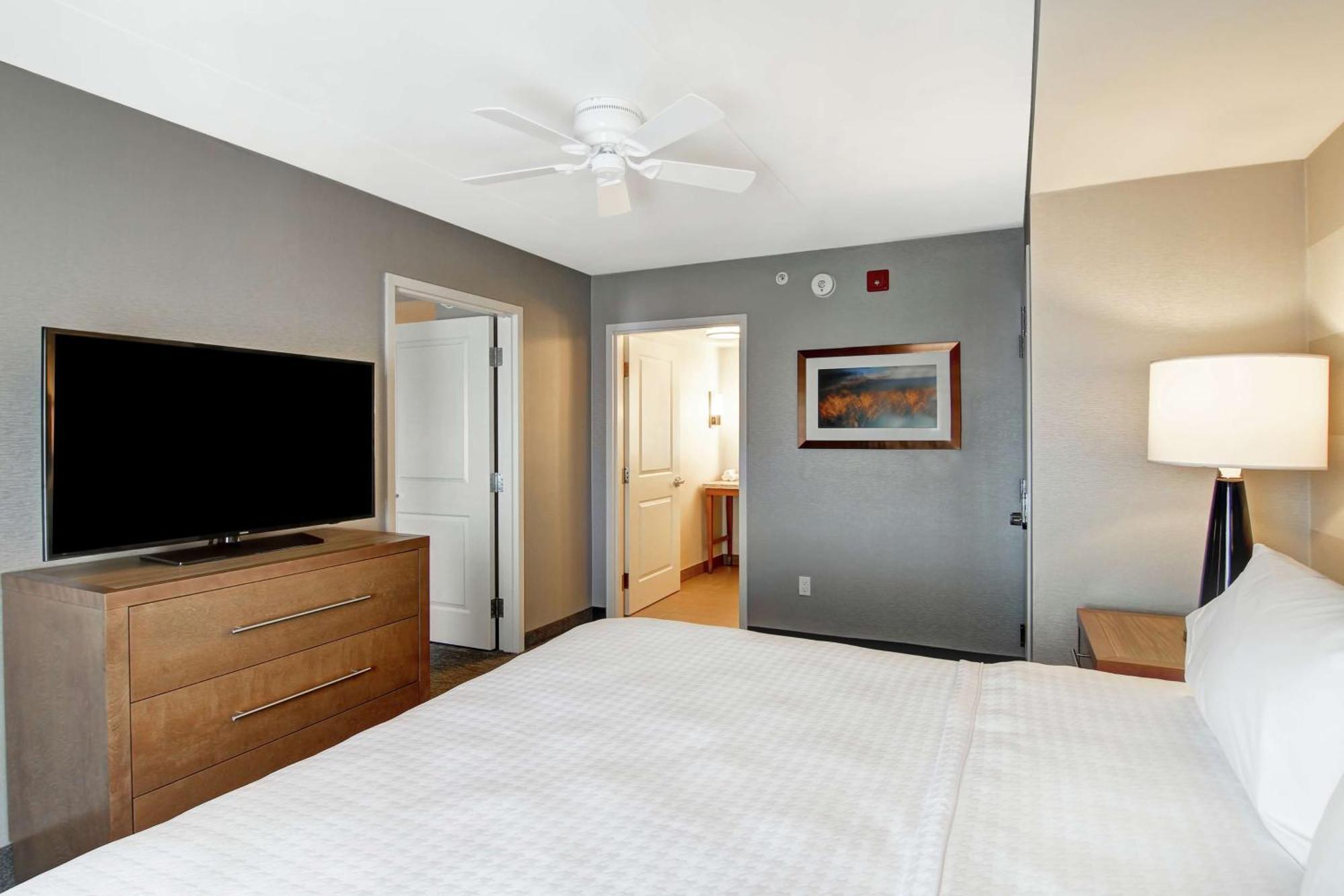 Homewood By Hilton Kanata Ottawa
