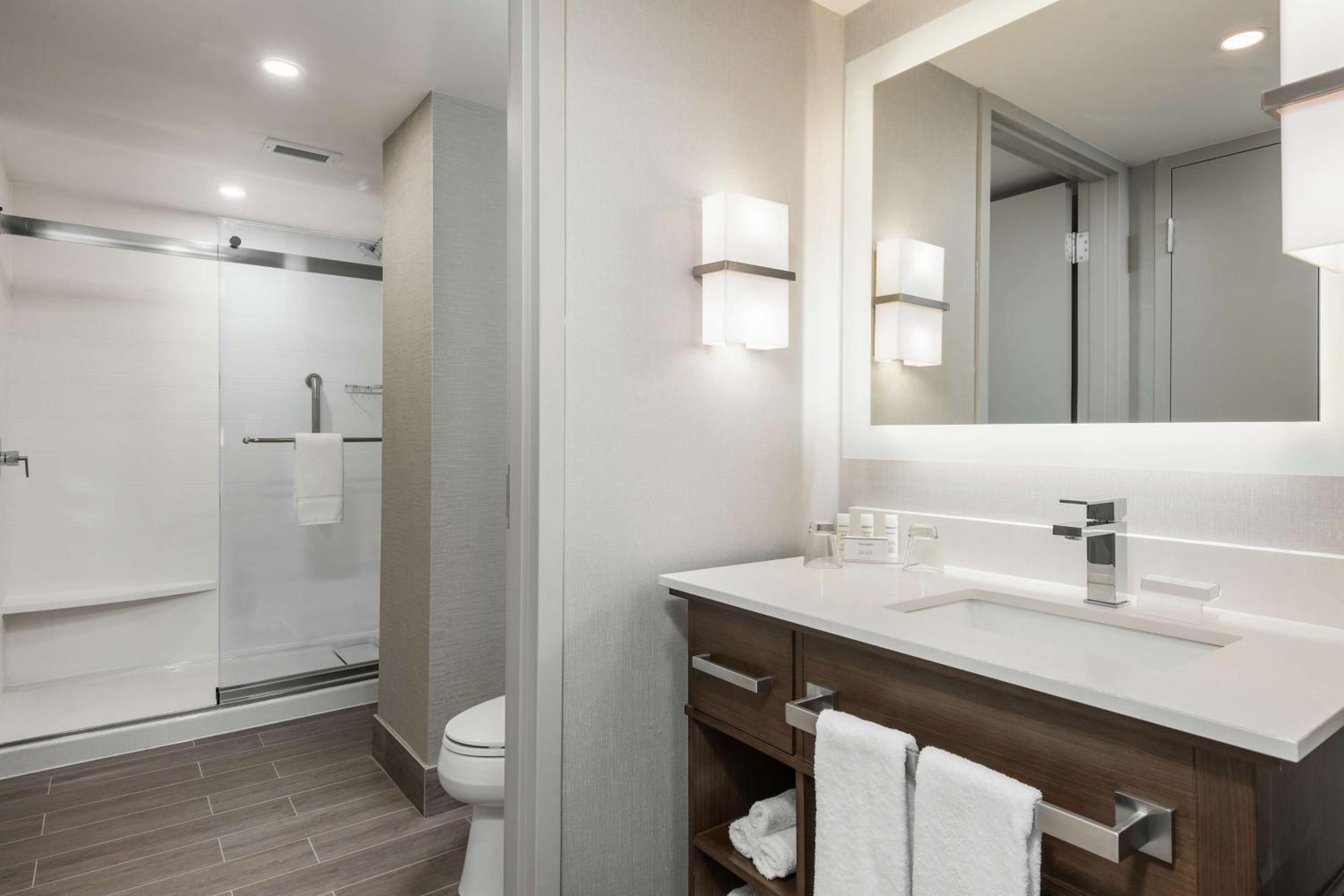 Homewood By Hilton Downtown 3* Ottawa