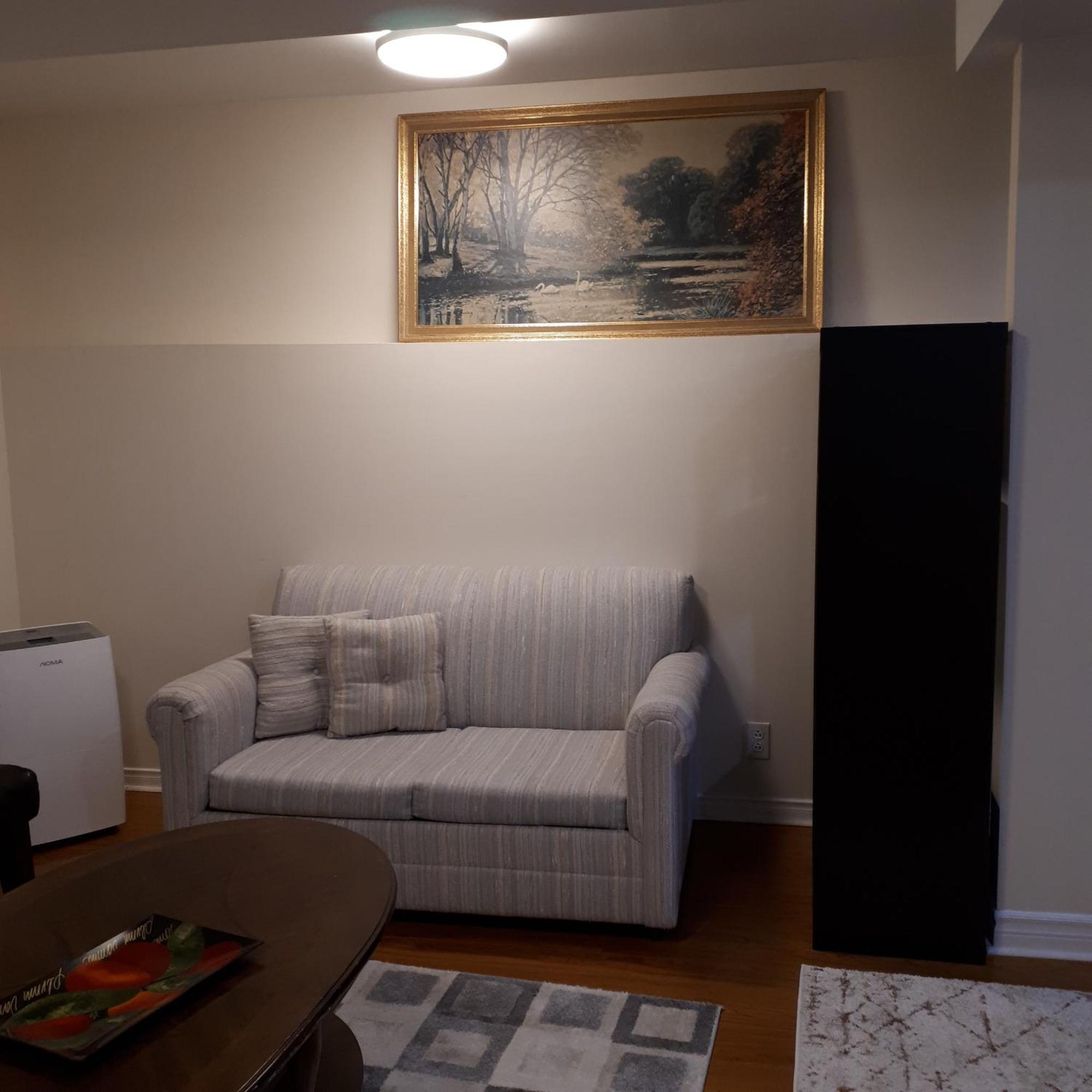 Guest house In Beacon Hill Ottawa