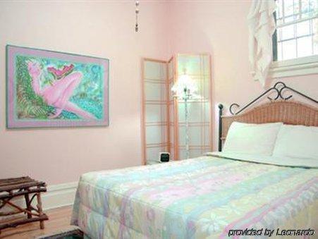 Bed & Breakfast Downtown 3*