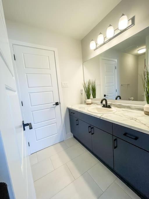 Lux-haven- Single Family Barrhaven *