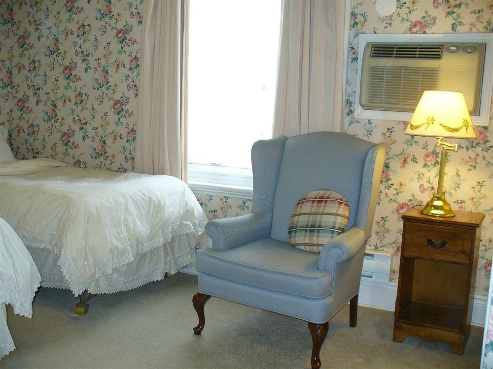 Bed & Breakfast Albert House 3*