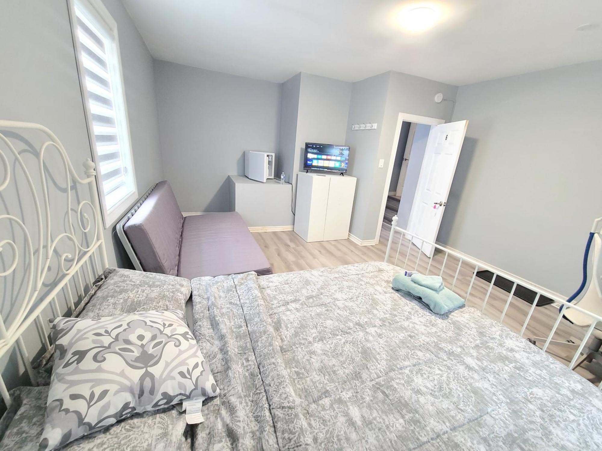 Downtown Spacious * Ottawa