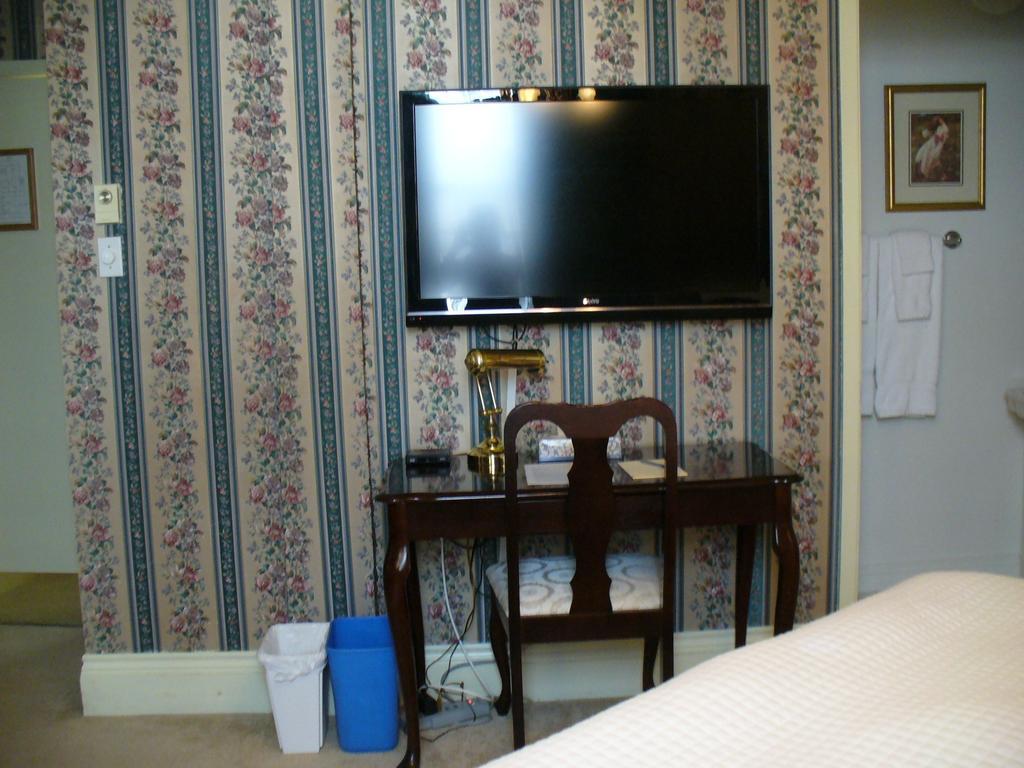Albert House 3* Ottawa