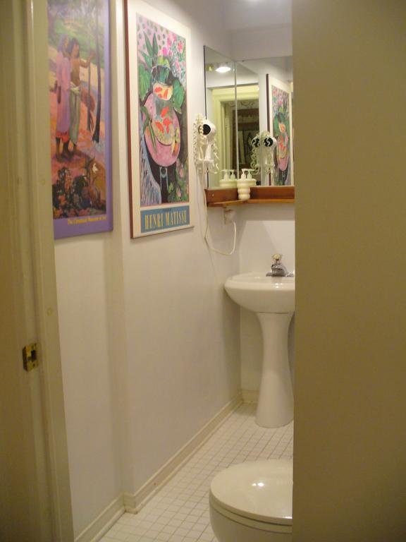 Bed & Breakfast Albert House 3*