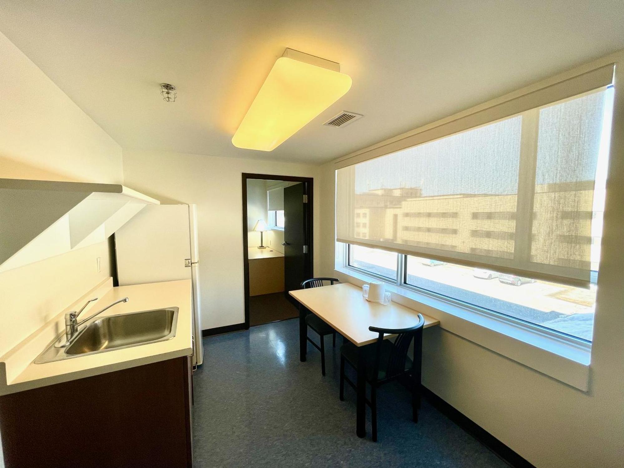 Aparthotel & Conference Centre - Downtown