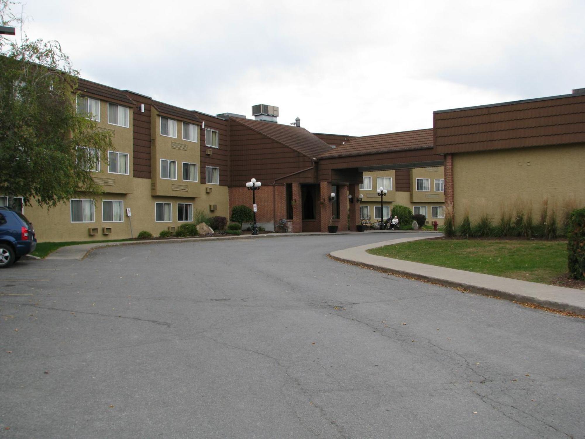 Hotel Travelodge By Wyndham East 3*