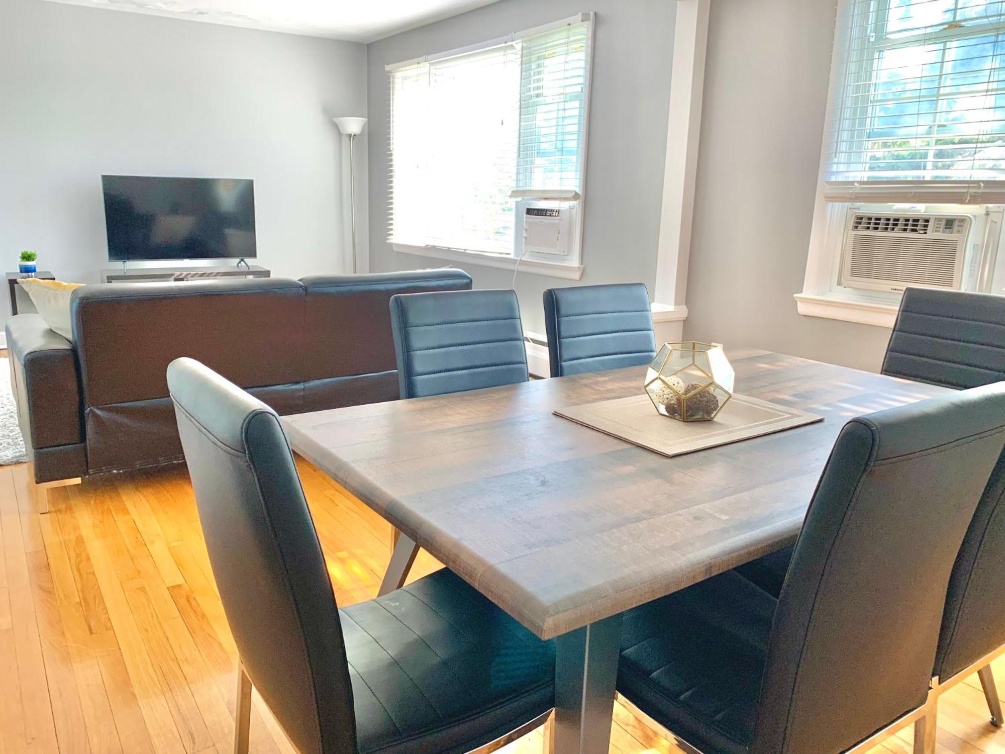 Simply Apartment *