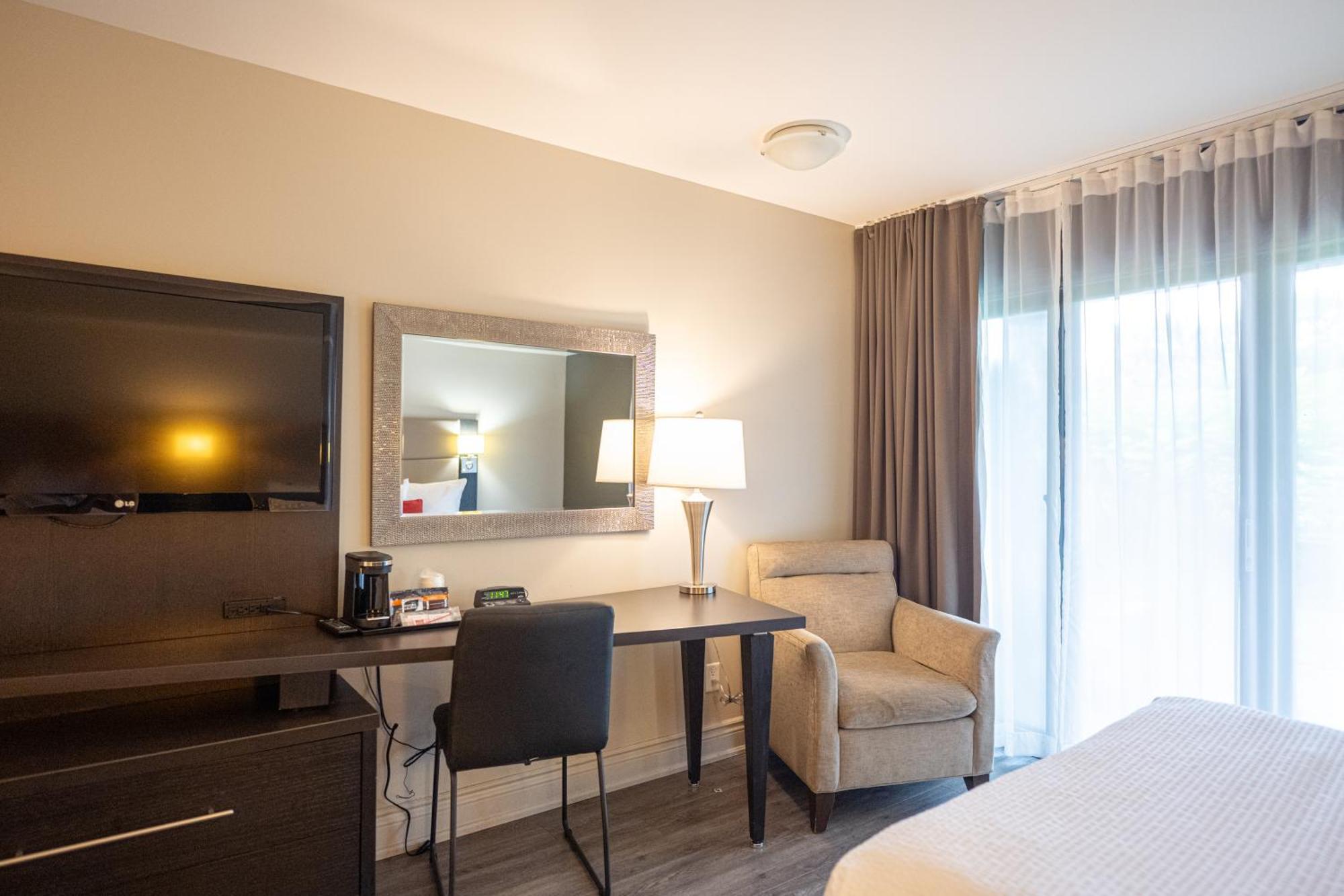 Ramada By Wyndham On The Rideau Ottawa