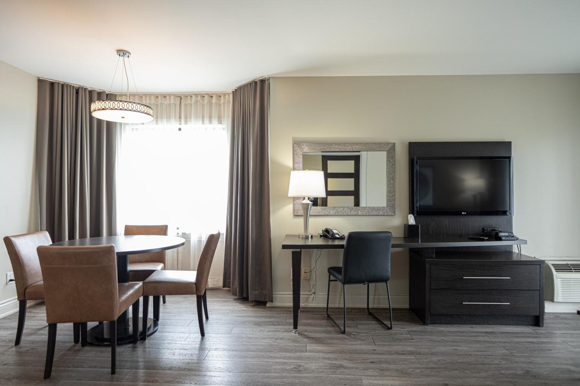 Ramada By Wyndham On The Rideau Hotel Ottawa