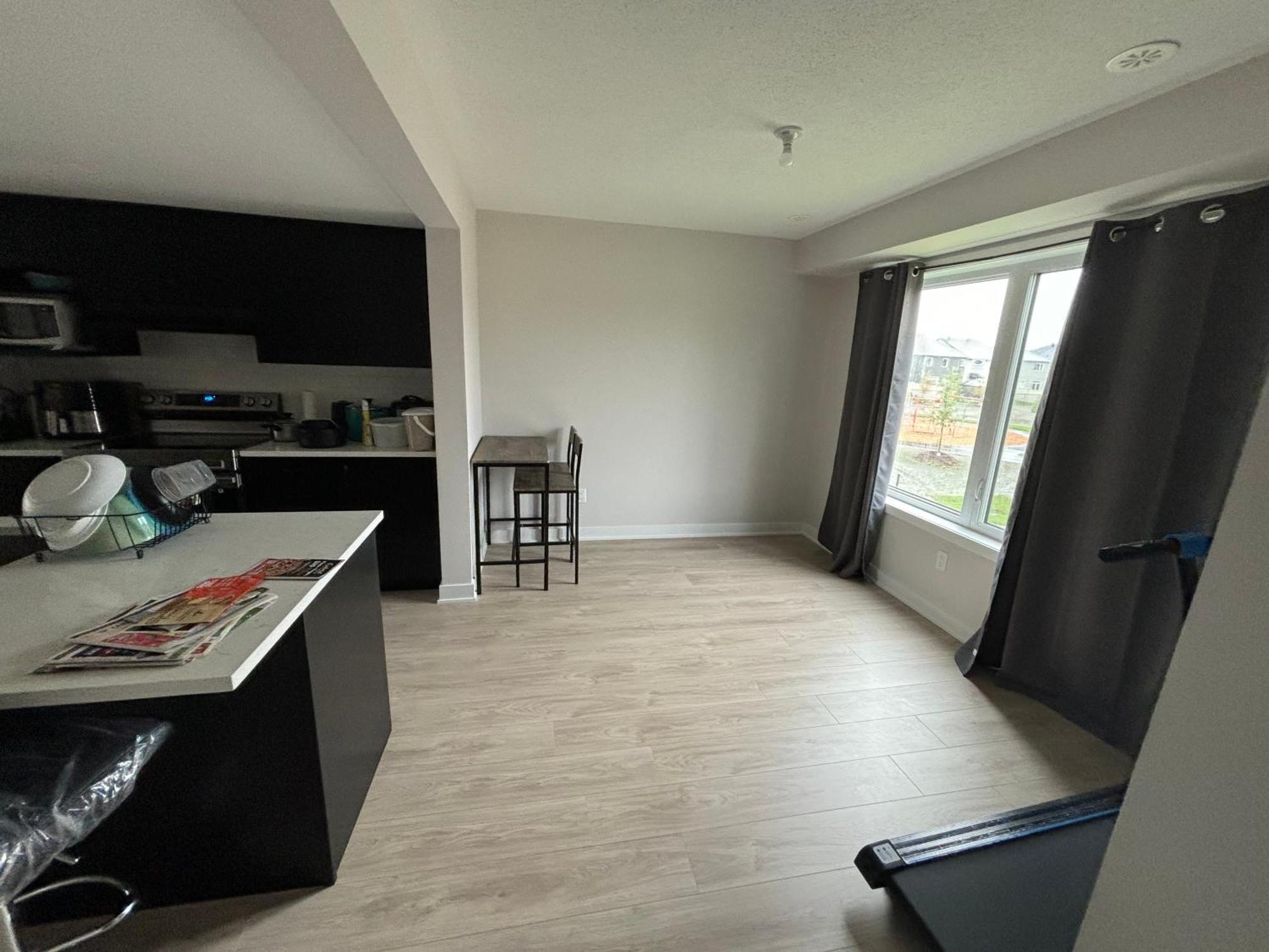Homestay Cozy Modern In A Family Friendly Neighborhood Ottawa