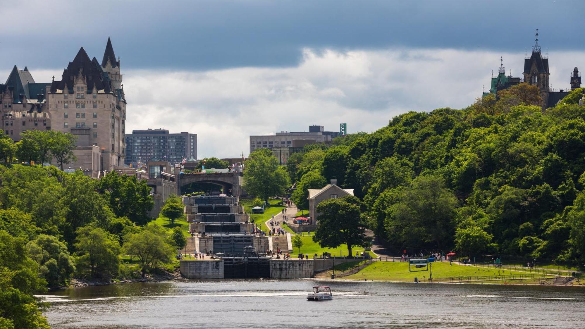 Hotel - Dwtn - Parliament Hill By Ihg