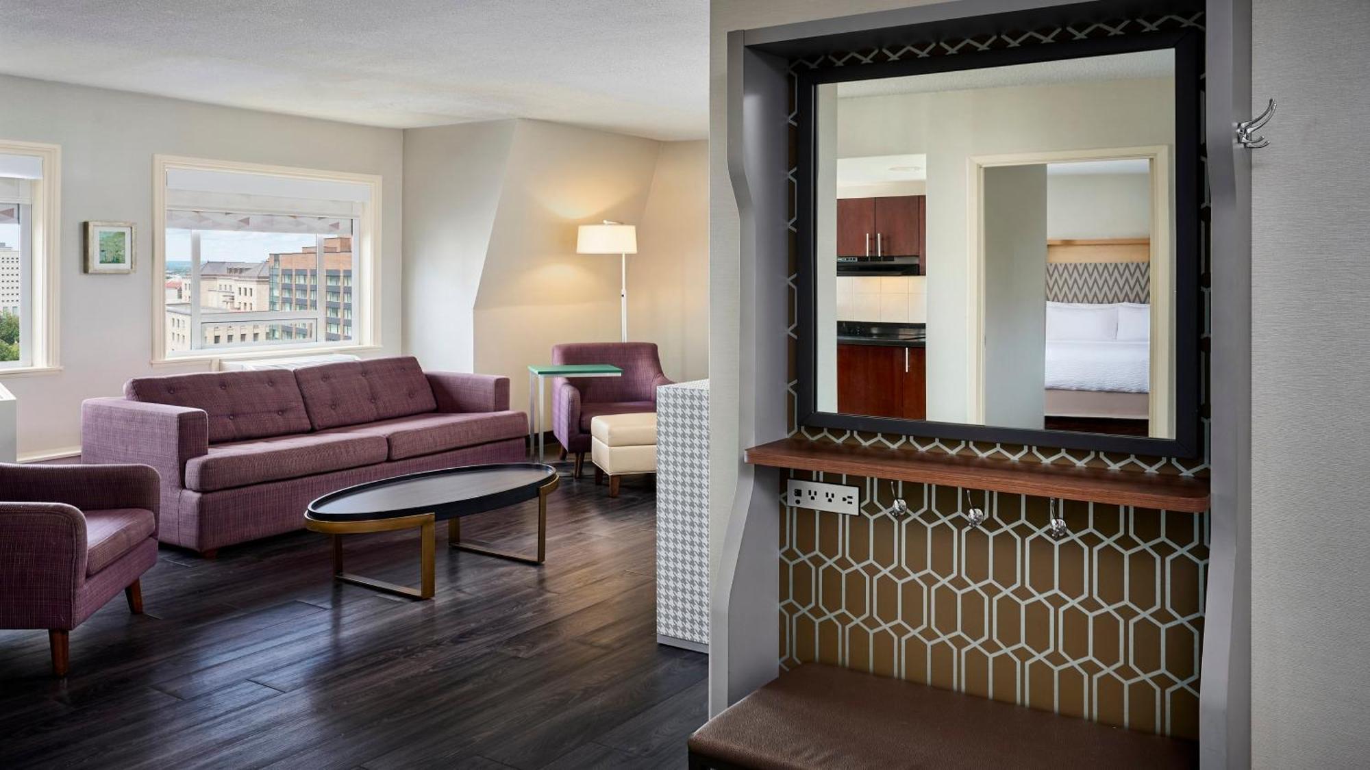 - Dwtn - Parliament Hill By Ihg Hotel