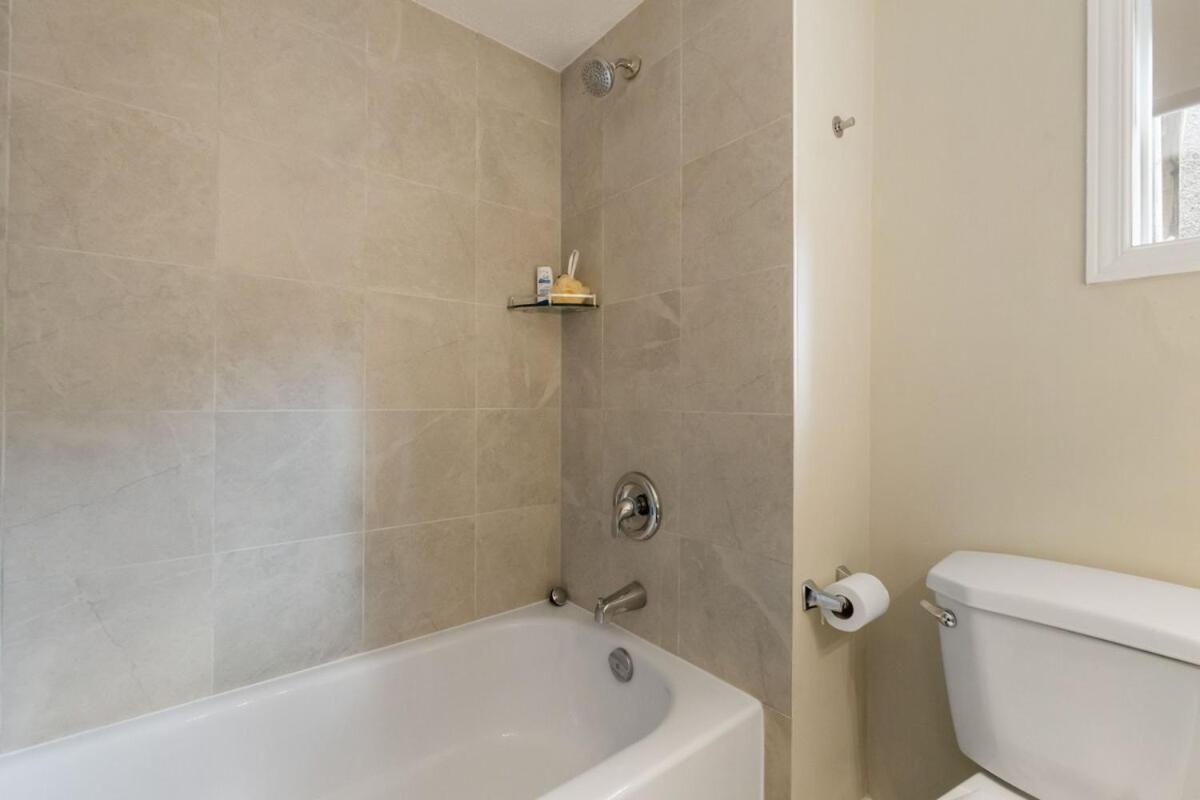 Cute & Comfy 1-bedroom